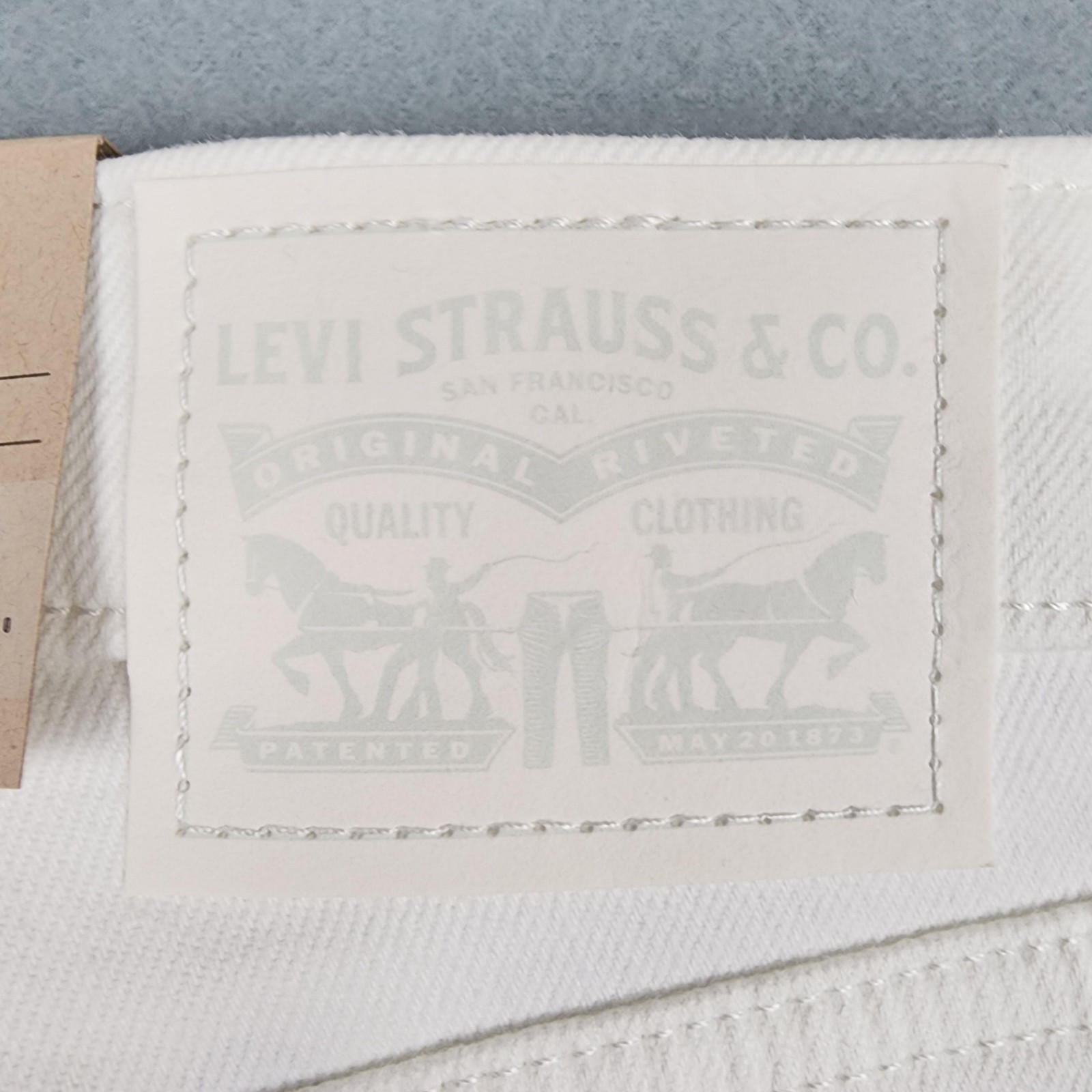 Levi’s 721 High Rise Skinny Jeans Womens 29×30 White Stretch Denim Casual NWT