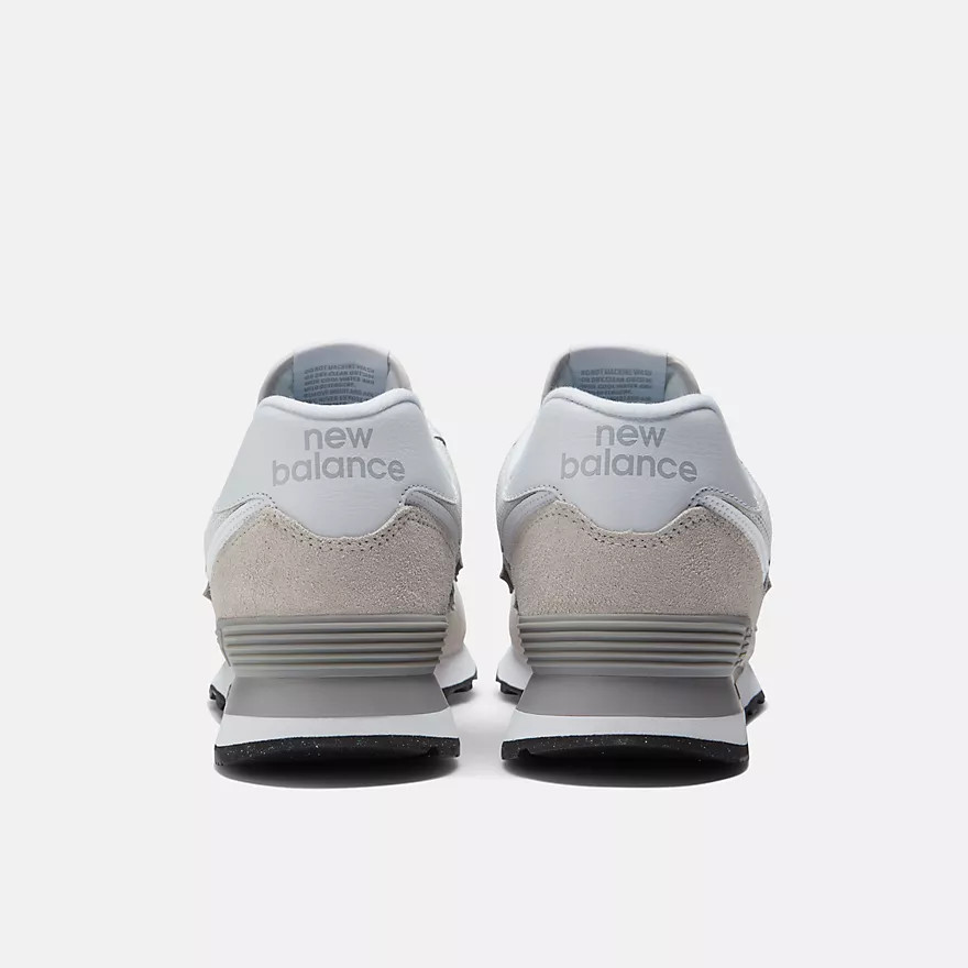 New Balance Men’s 574 Core Wide Sneaker ML574EVW Grey White
