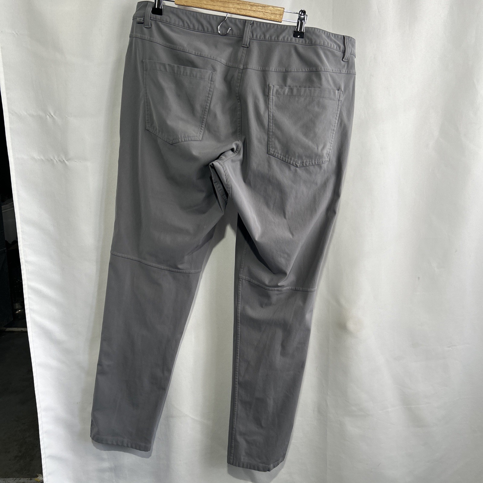 Lululemon Pants Men’s 38×31 ABC 5 Pocket Chino Gray LM5ADAS SEE Pictures **