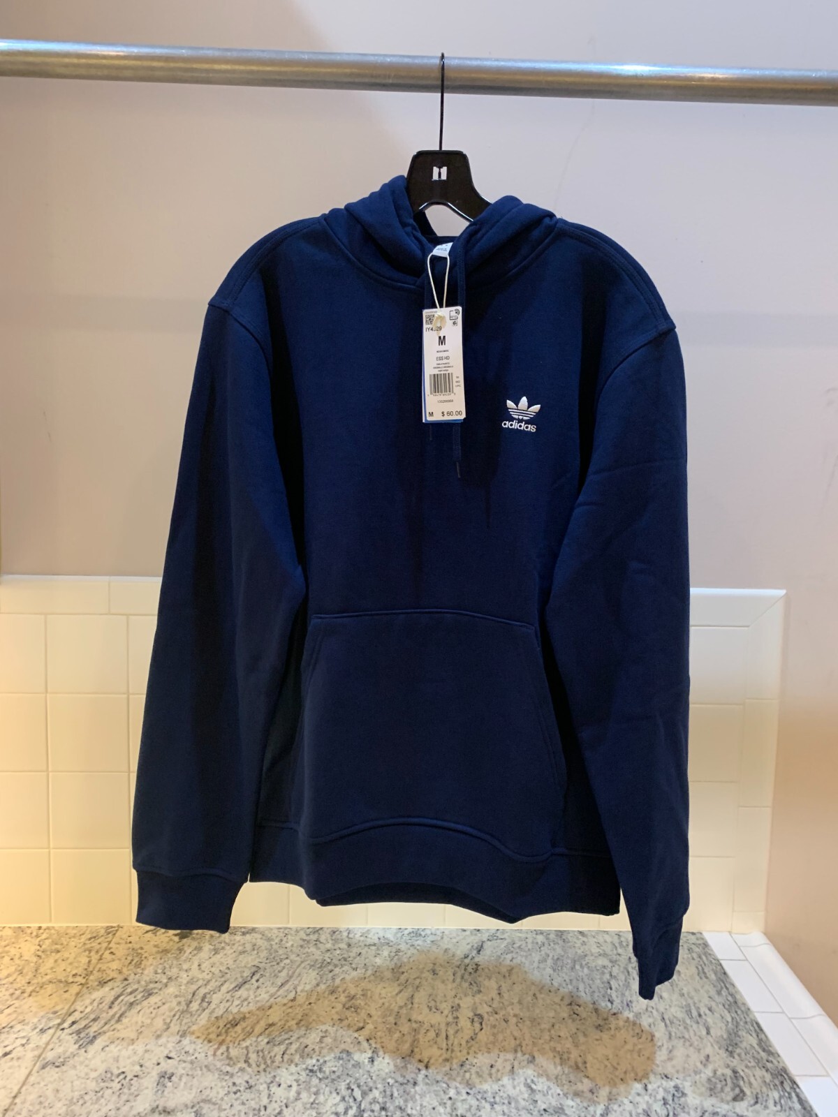 Adidas Originals Men’s Trefoil Essentials Hoodie Medium Night Indigo IY4929