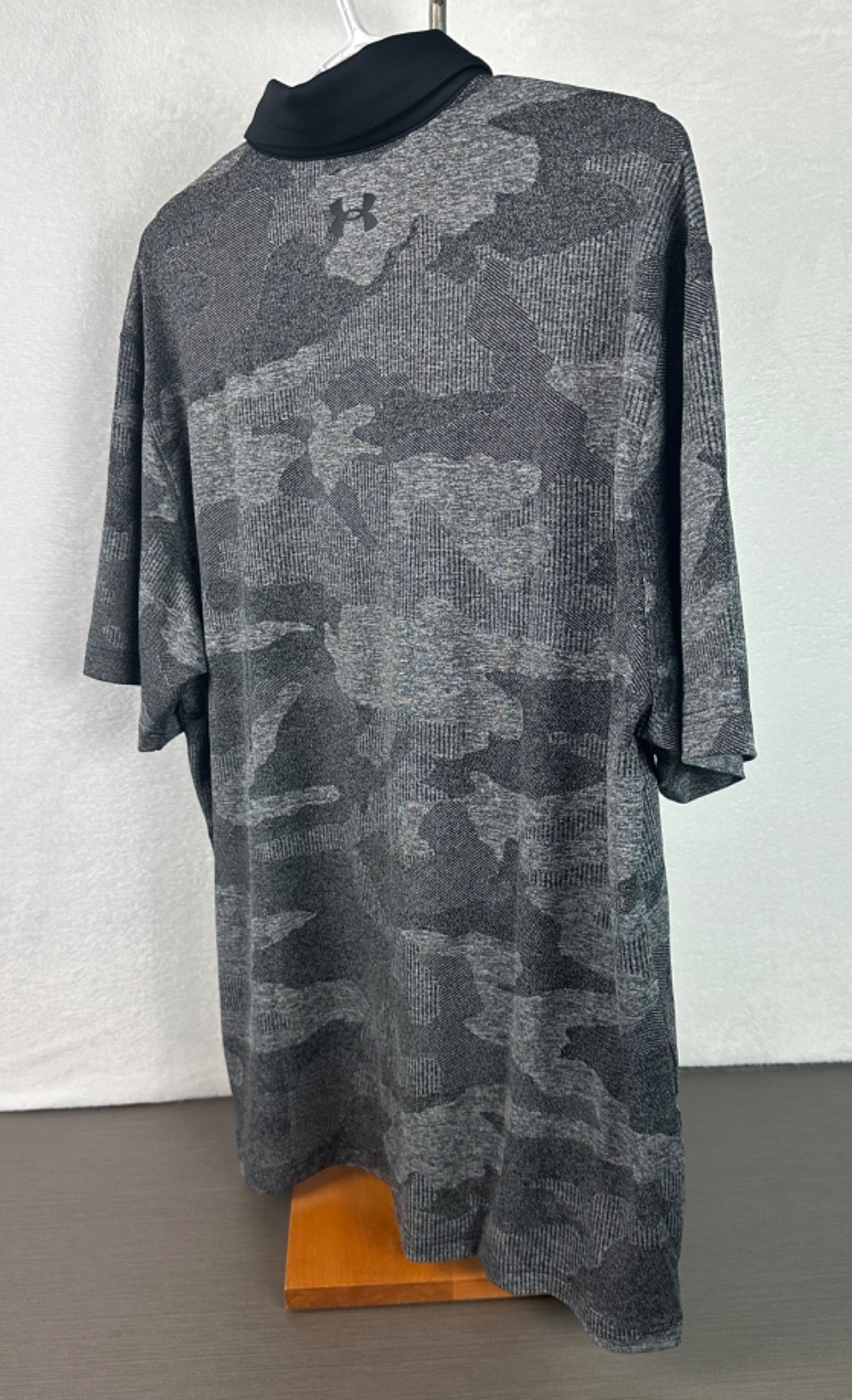 Under Armour Men’s Gray/Black Playoff Camo Jacquard Polo Shirt Large NWT