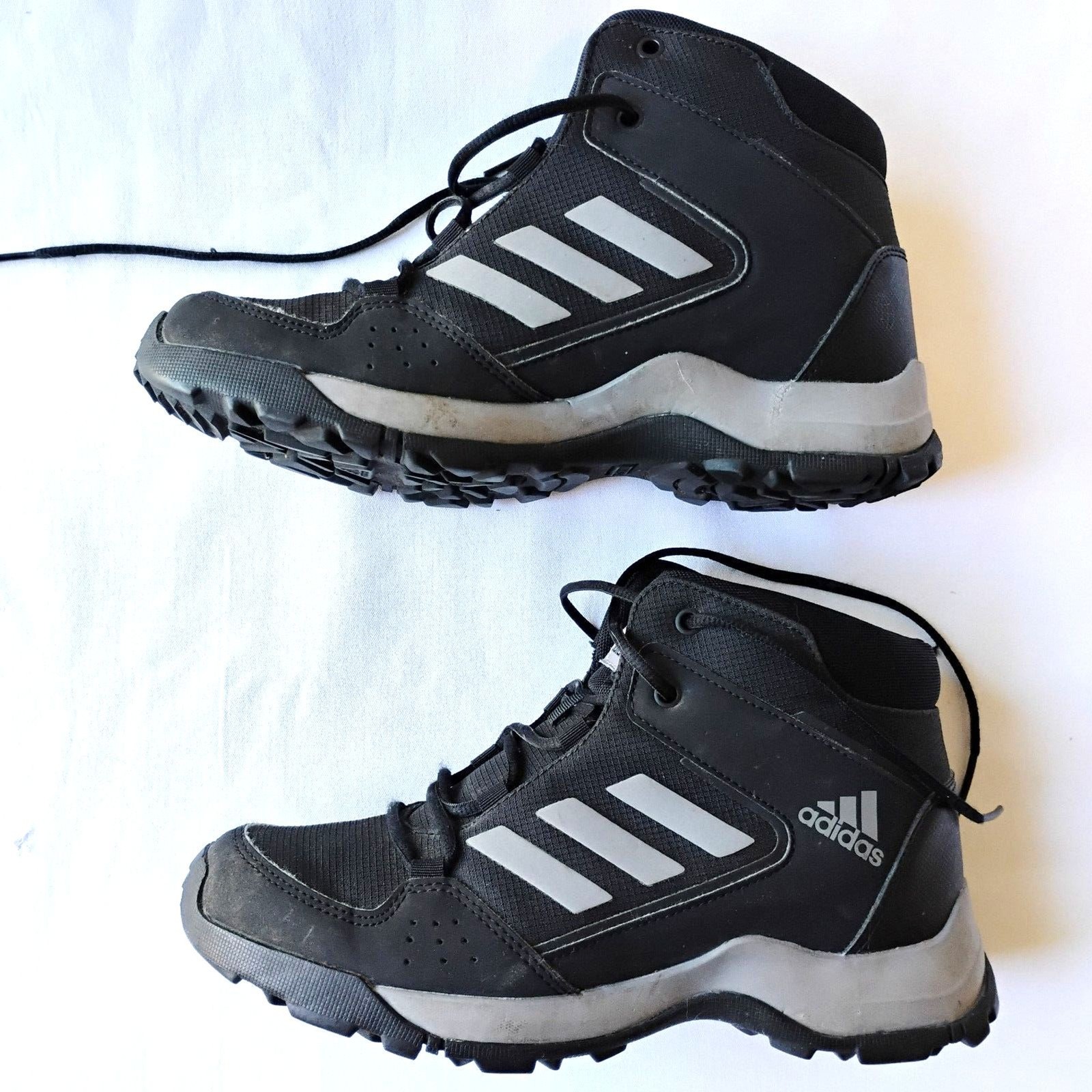 Adidas Terrex Kids High Top Hiking Shoes US size 5 EUR 37 1/3