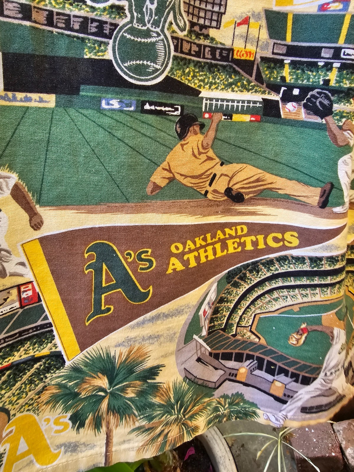 Reyn Spooner Oakland A’s Athletics MLB Baseball Hawaiian XL Shirt 100% Cotton