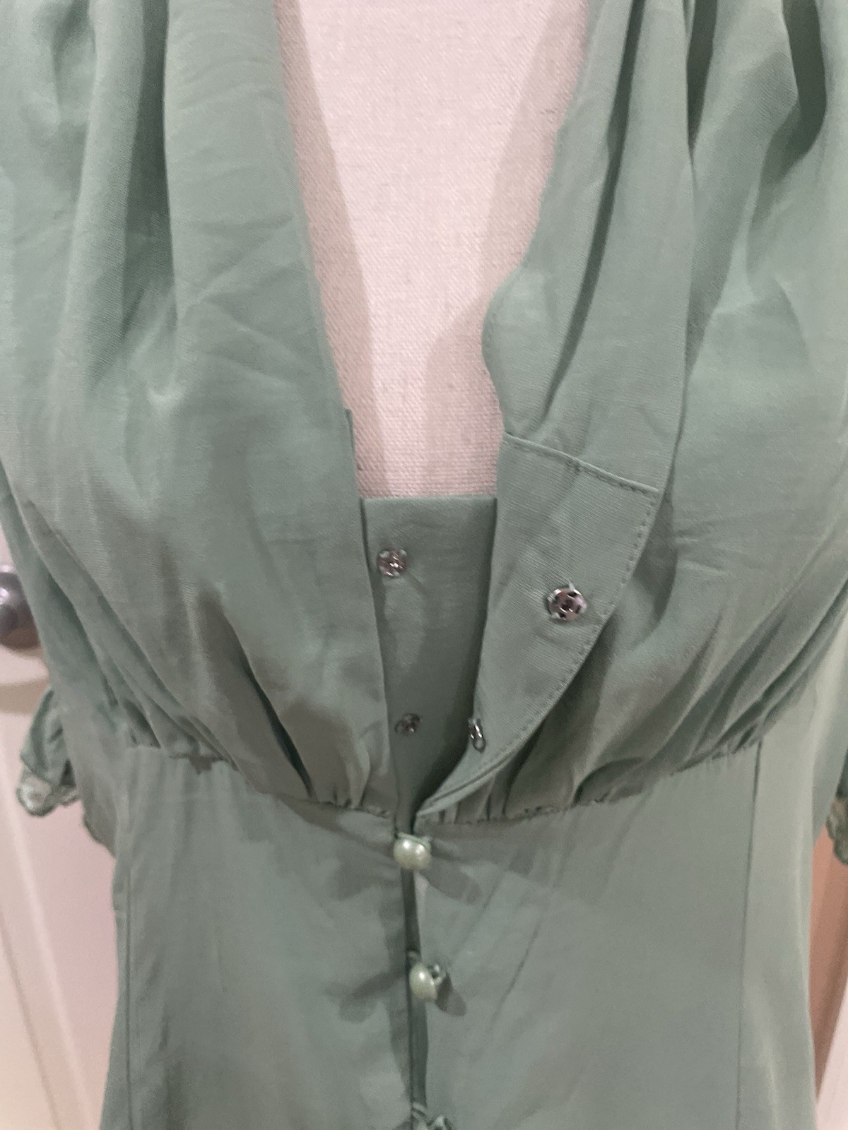 NWT Scarlet Darkness Sage Green Gothic Cowl Neck Lace Cuff Back Corset Blouse XL