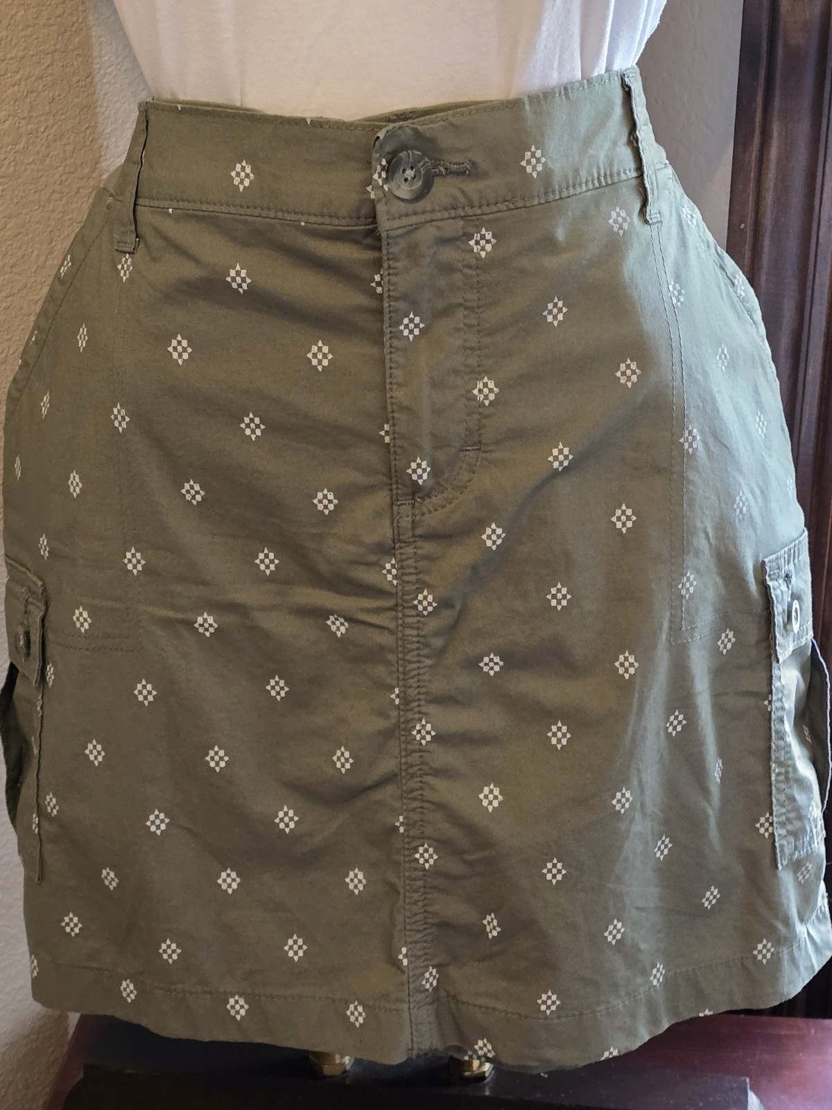 Lee Women’s Skort Skirt Regular Fit, Green Size 10