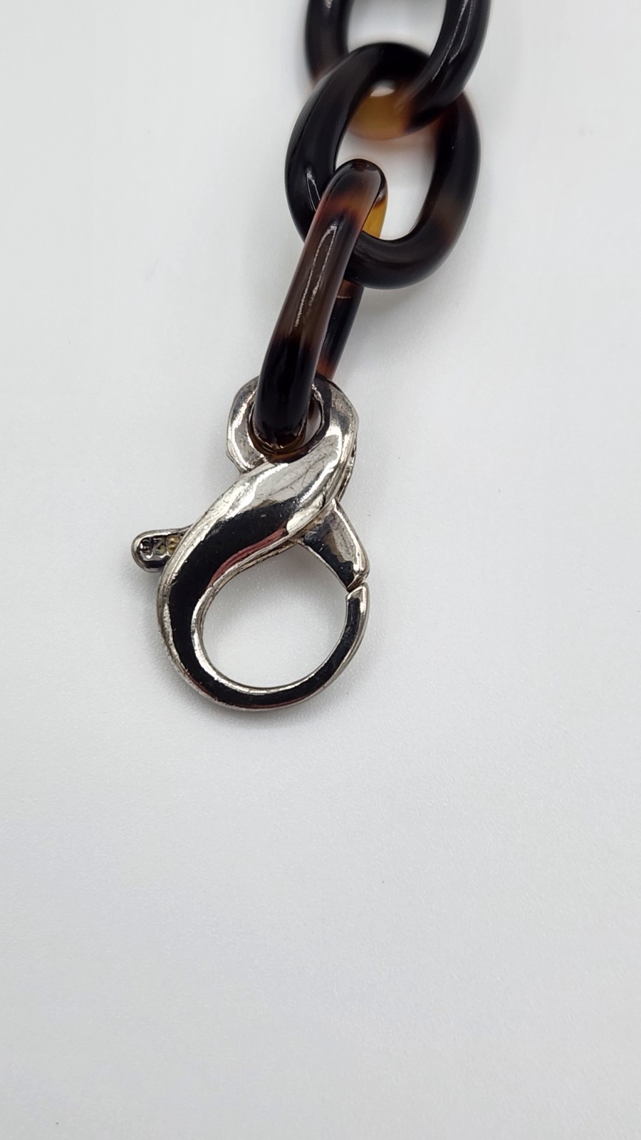 La Loop Eyeglass Holder Loop Necklace W/ 925 Clasp “The Tonne Tort” 20 Inches