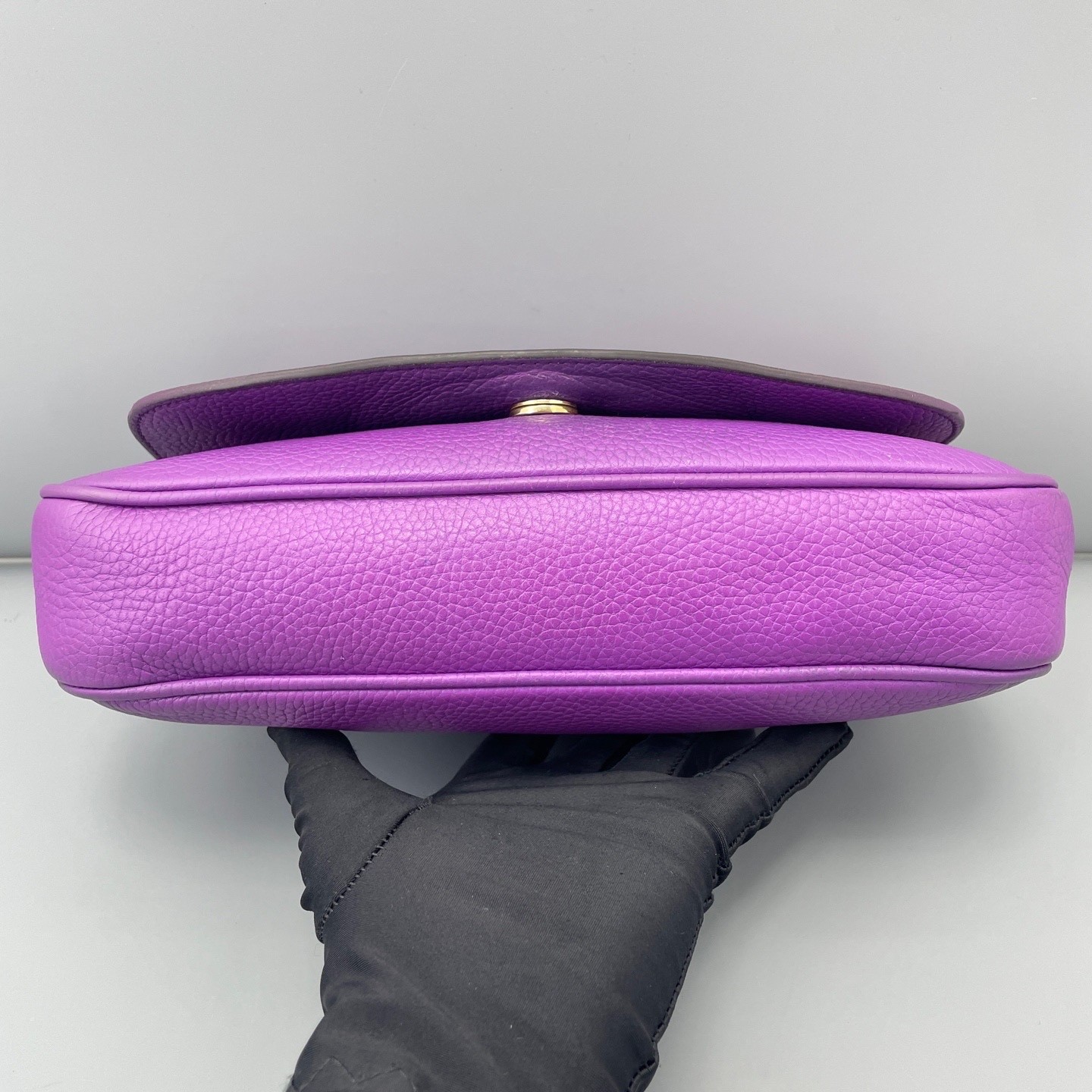 Gucci Pre-Owned Authentic Crossbody Bag Purple 25*15*5cm Free Tracked Shipping
