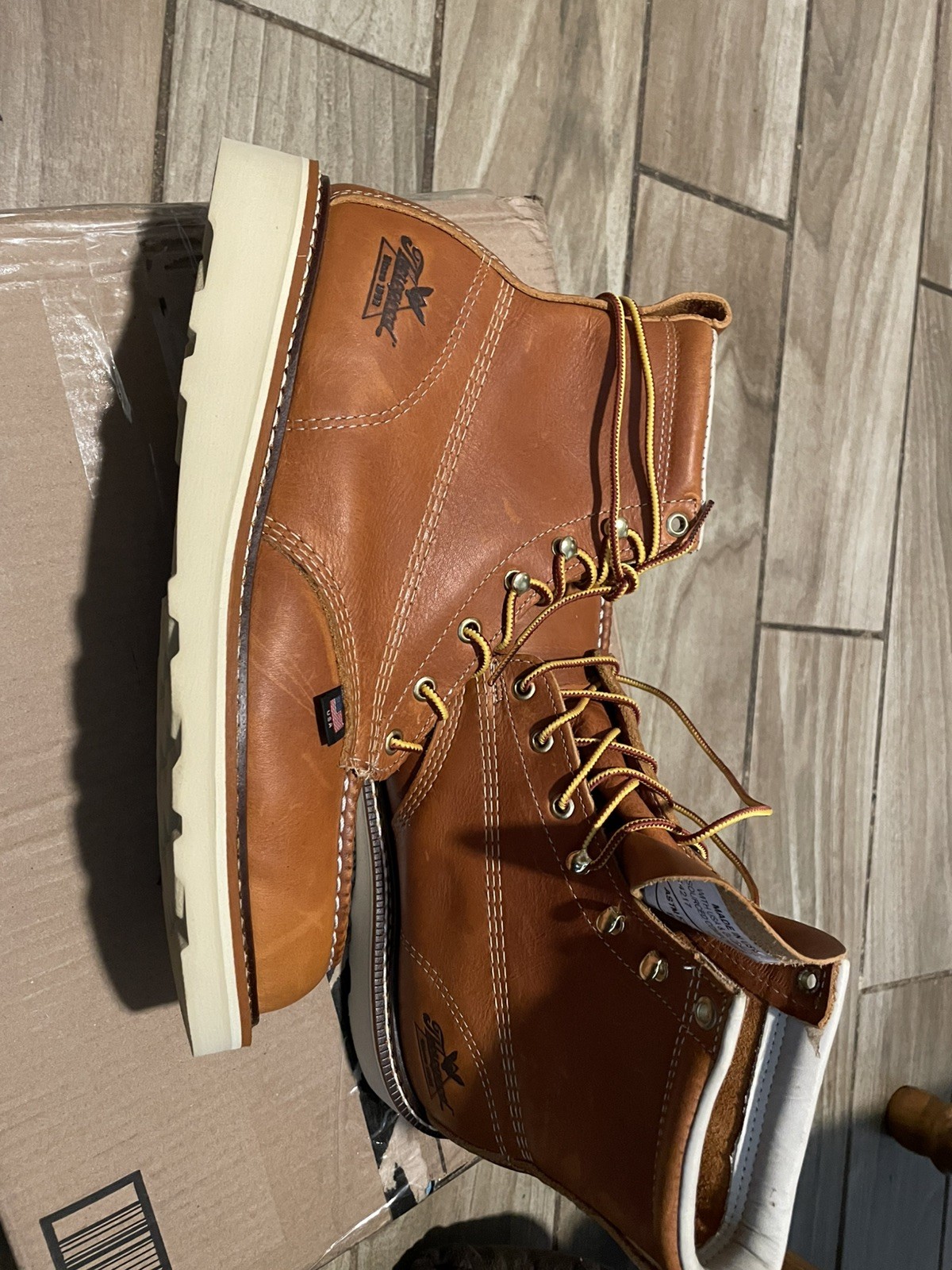 *BRAND NEW* Thorogood 6″ Crazy Horse Soft Toe Work Boots 804-4375 Size 10