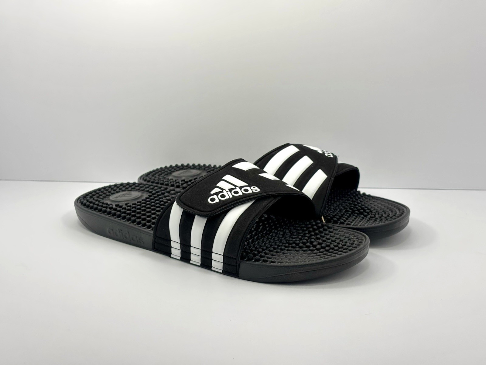 Size 12 Men’s/13 Women’s Adidas Adissage Slide Black/White F35580 New W. Tags