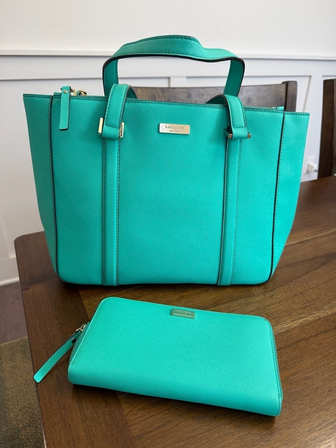 Kate Spade Newbury Lane Briar Tote and Matching Wallet Set
