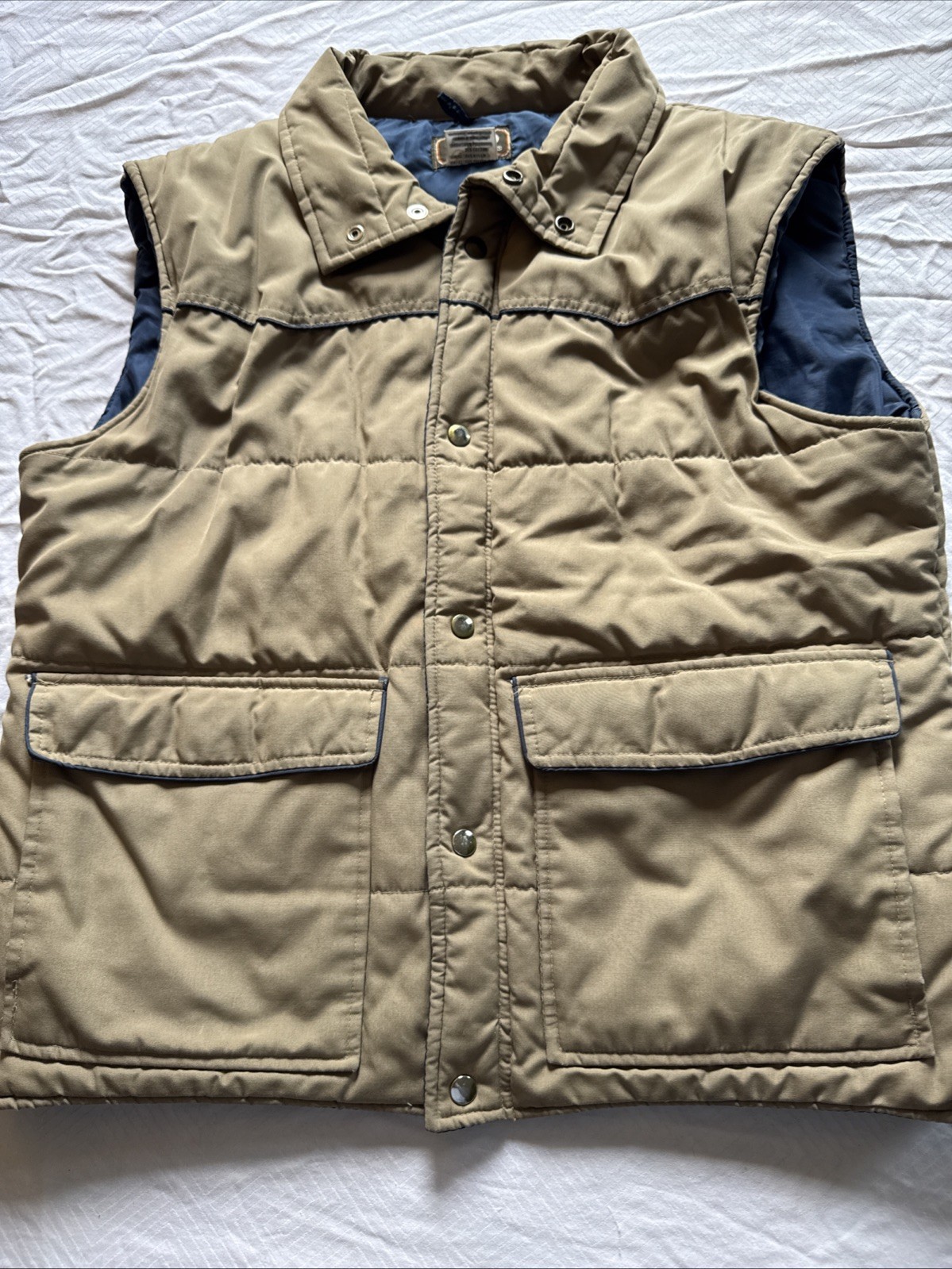 Vintage L/XL GAP Puffer Vest Tan Beige Blue 70s–80s Outdoor Life Era