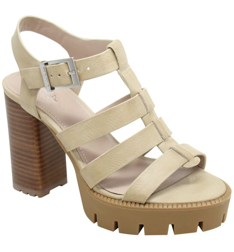 Charles By Charles David Verbal Beige Block Heel Sandals. Size 9.5 NIB!