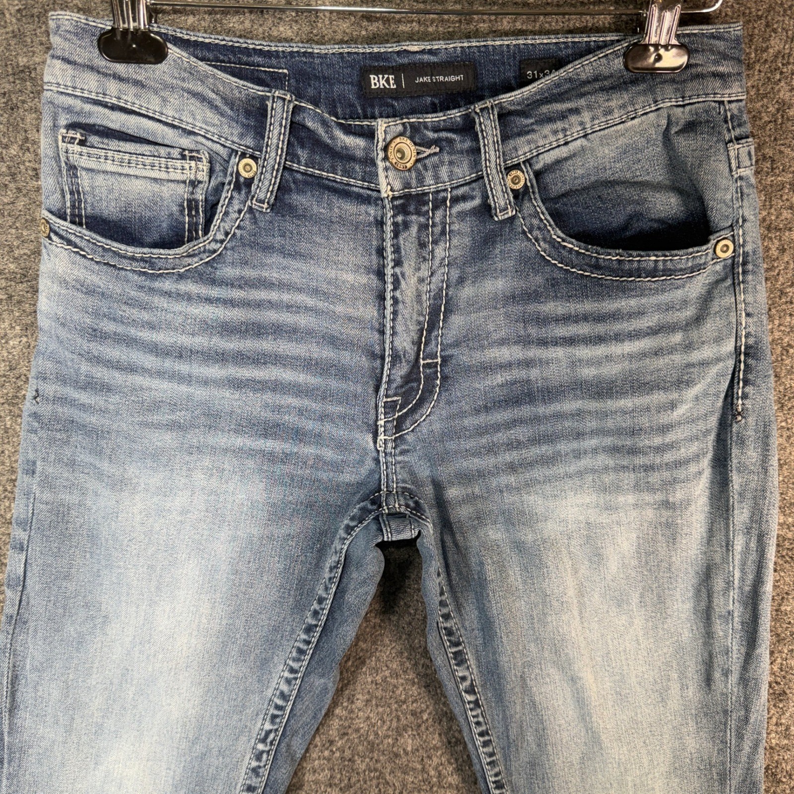 BKE Jake Straight Jeans Mens 31×34 Light Wash Denim Stretch Embroidered Pocket