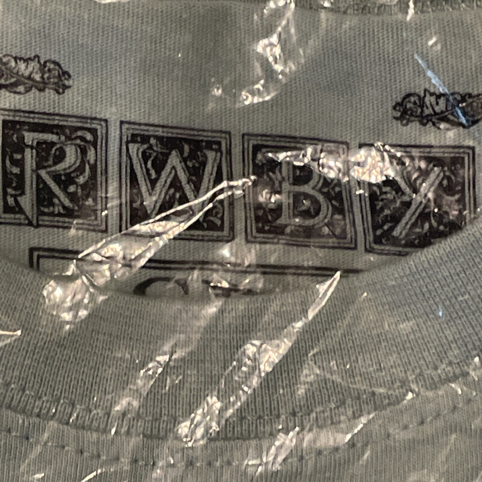 RWBY Weiss Schnee Woodblock Pocket T Shirt Size Small