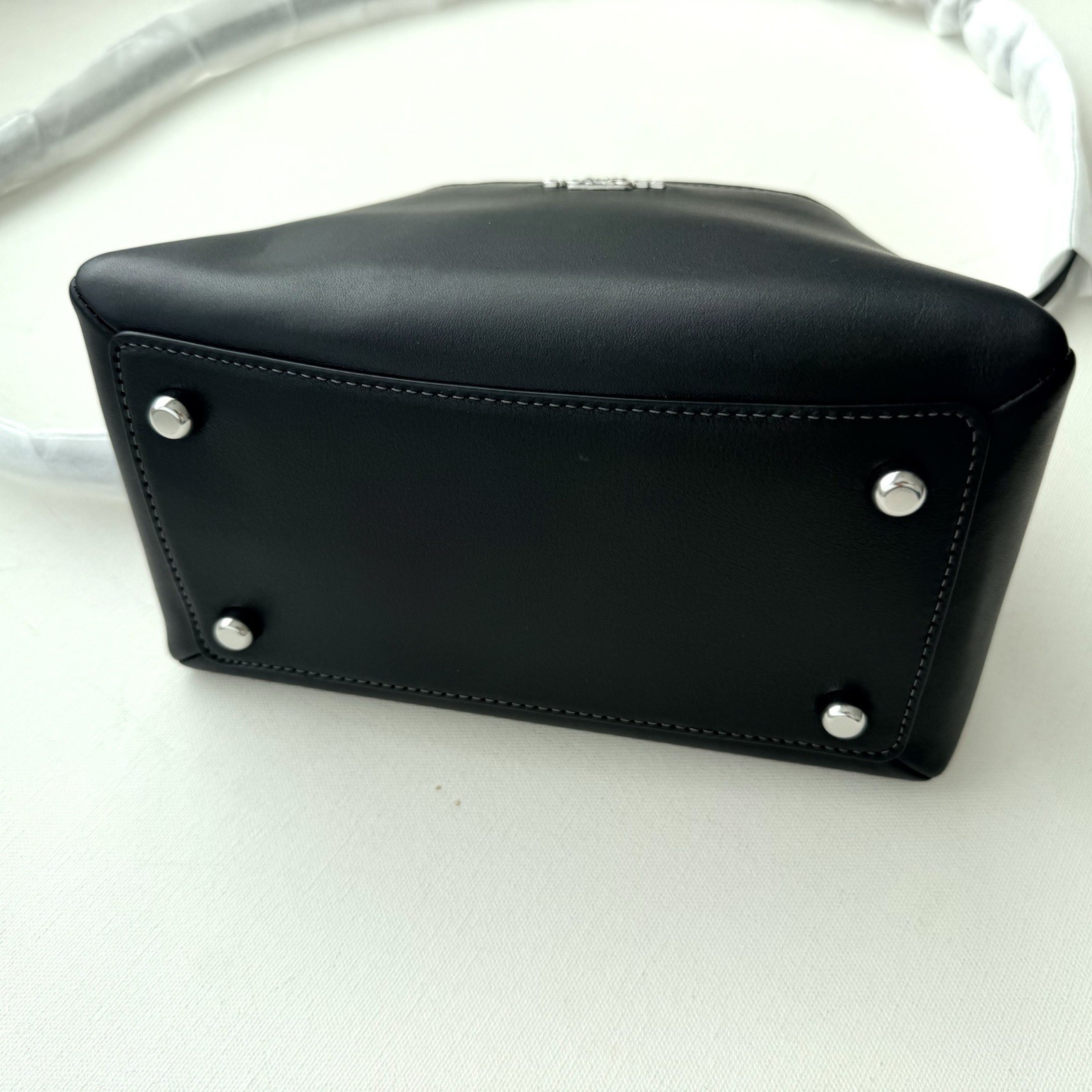 NWT Coach Zuri Top Handle Smooth Black Leather CM186 Crossbody Bag Purse Satchel
