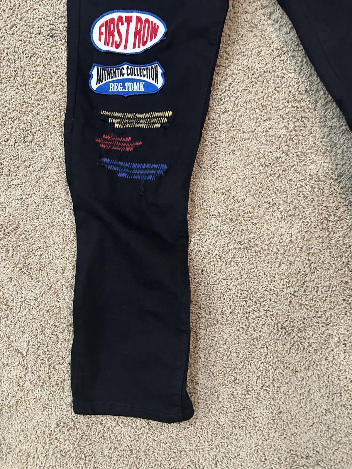 First Row Mens Black Denim Jeans With Patches And Embroidery 38×32 New With Tags