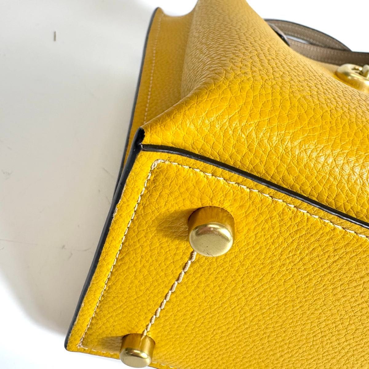 COACH Willow Tote 24 2WAY Handbag Pebbled Leather Mustard Yellow/Beige 24x20x11