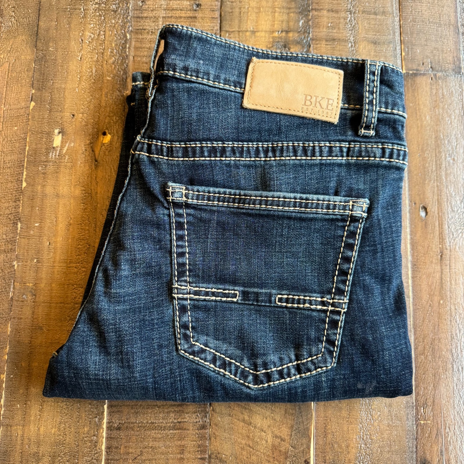 BKE Aiden Bootcut Slim Jeans Mens W32xL34 (Tag 31×34) Stretch Coolmax Distressed