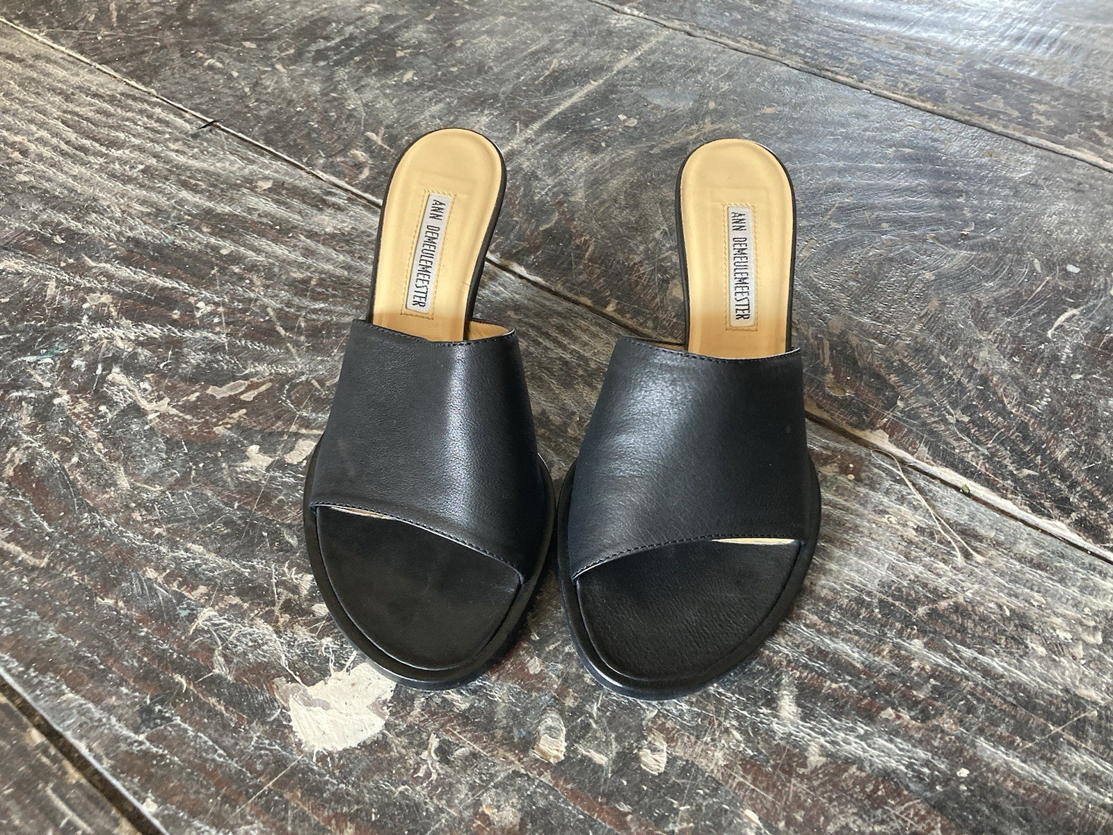 Black Leather Heeled Mules Slides New With Box and dust bag 37 EU 7 US Women’s