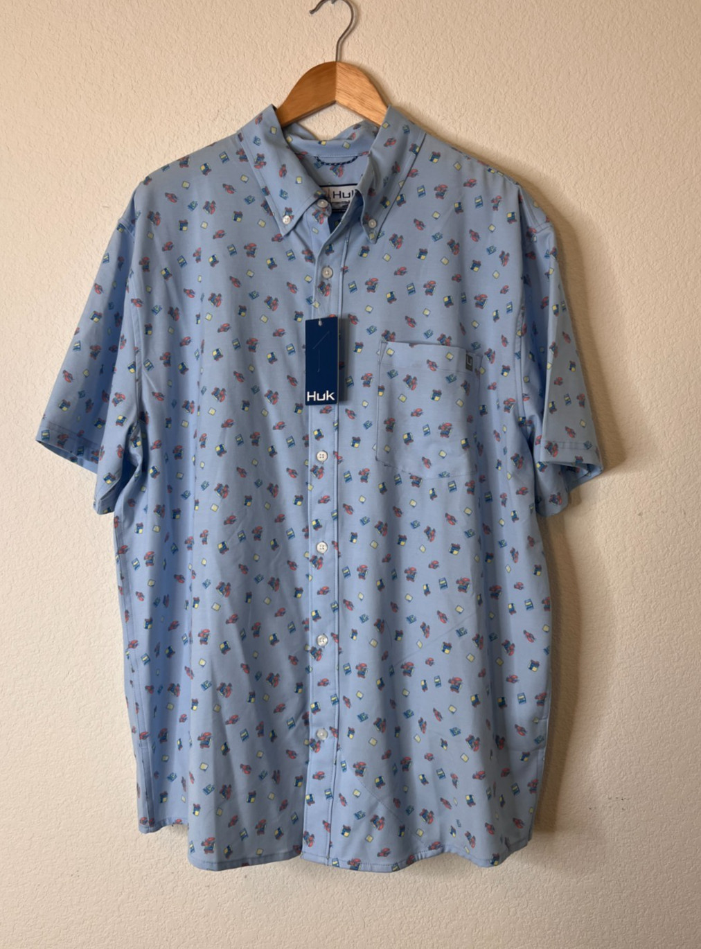 Huk Fishing Shirt UPF 30+ Button Down Short Sleeve Kona Print XL NWT