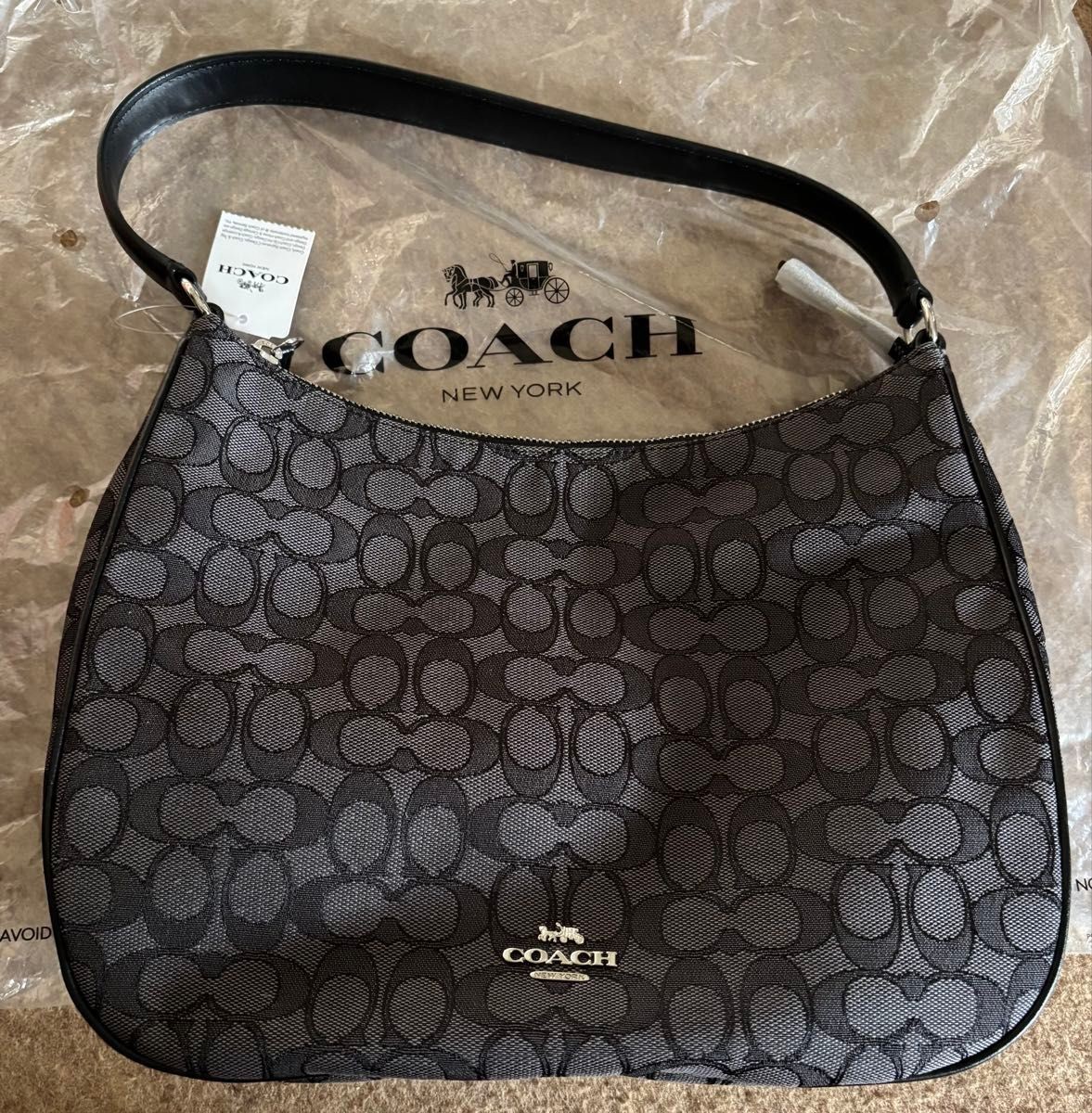 COACH Signature Shoulder Bag F29959 18a