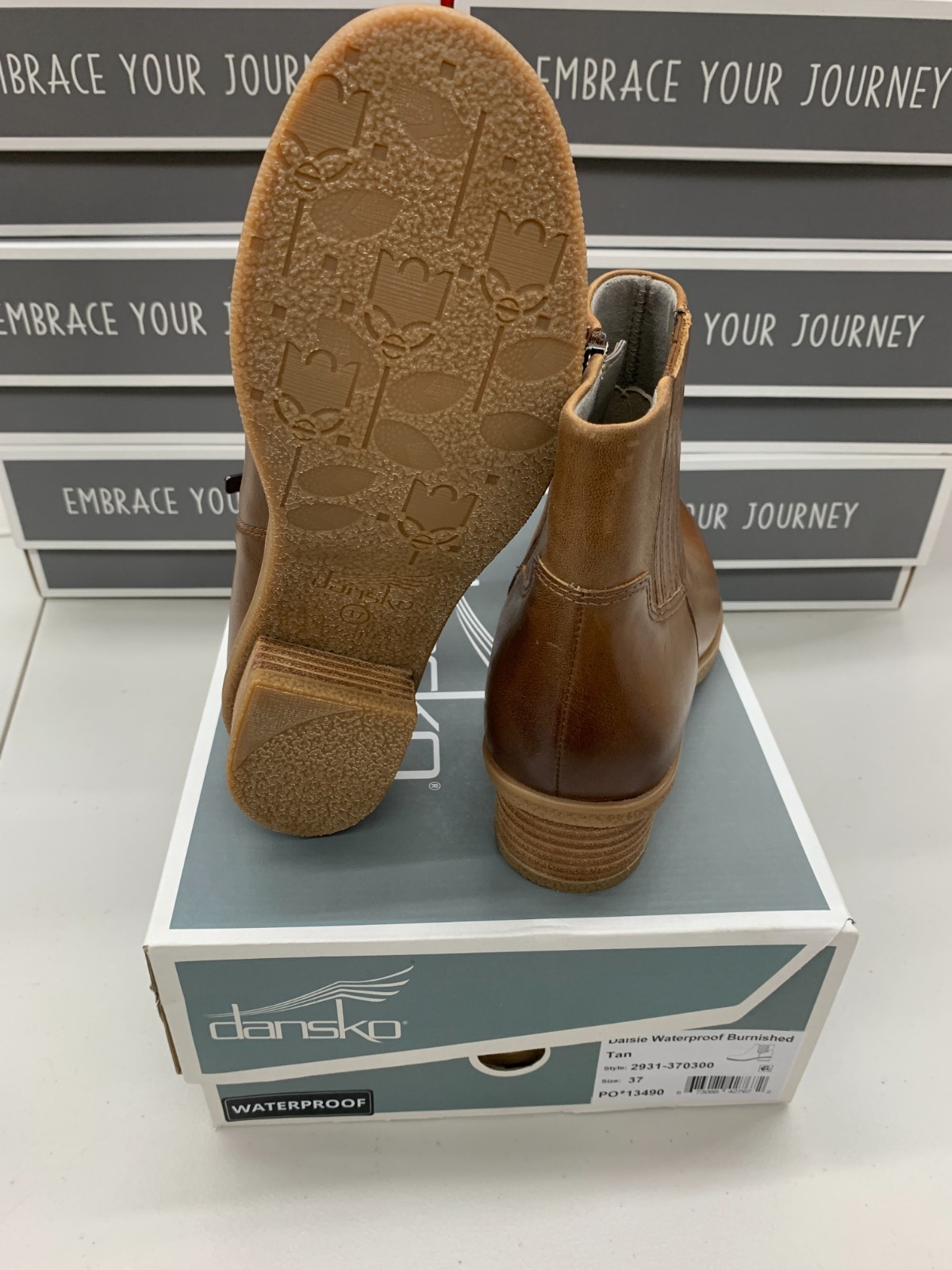 Dansko Daisie Waterproof Burnished Tan Womens 37 38 40 2931-370300 Leather Boot