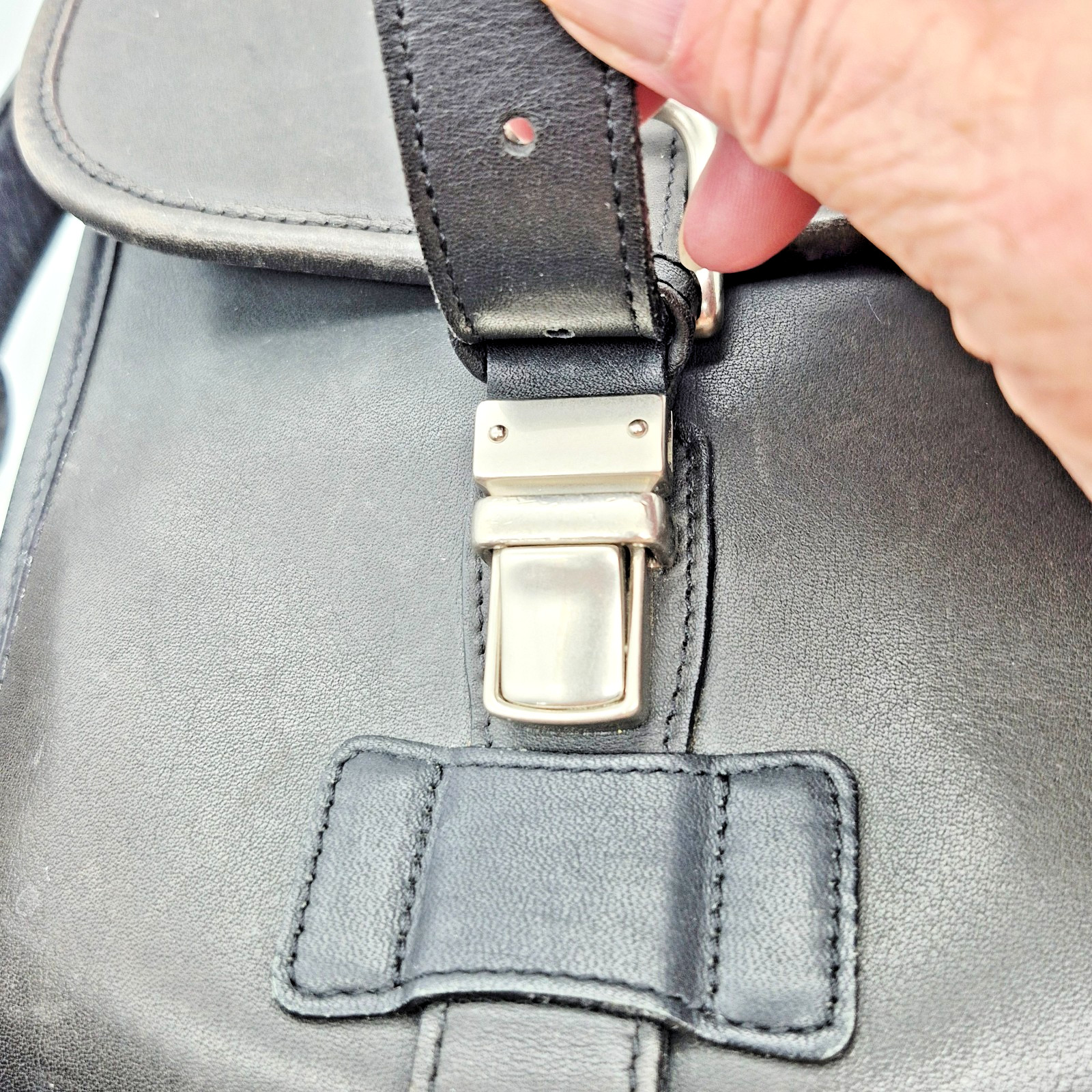 Vintage Coach Madison #5325 Black Leather Briefcase Messenger Laptop 2 Way Bag