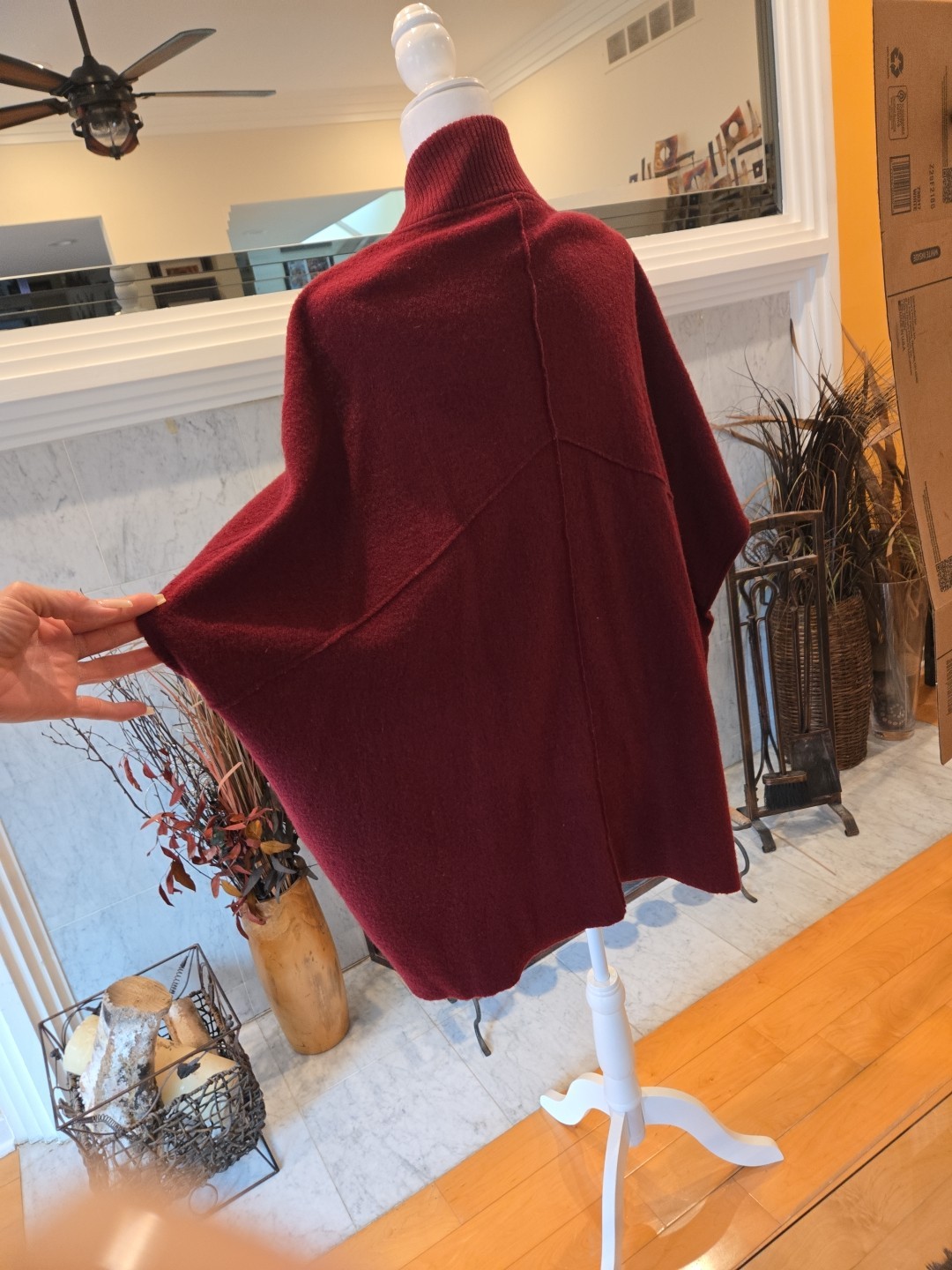 Moth Sweater Open Cape Cardigan Burgundy Women Oversized Batwing LARGE Wool