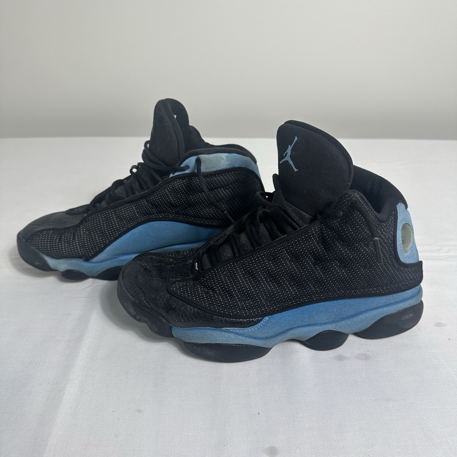 Size 8 – Jordan 13 Retro Mid Black University Blue DJ5982-041