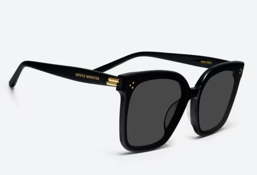Gentle Monster New Her 01 Sunglasses Black With Case New