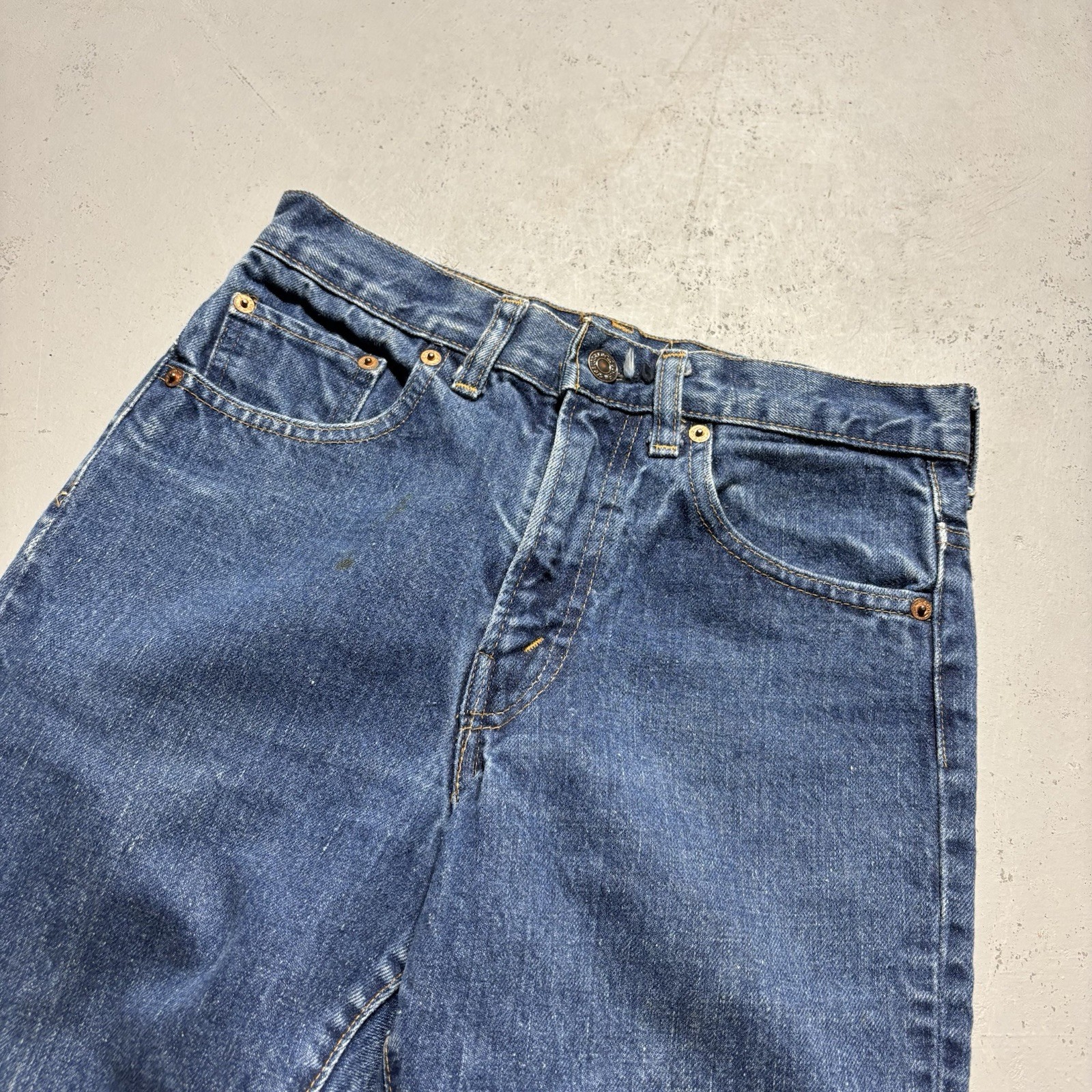 Vintage 70s Red Tab Levis 517 bootcut jeans talon zipper size 28×32
