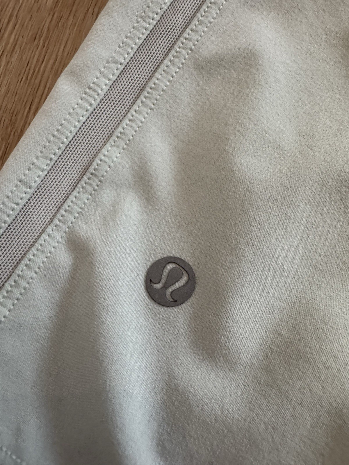 Lululemon Pace Breaker Men’s Sea Foam Solid Athletic Shorts S Lined Pockets