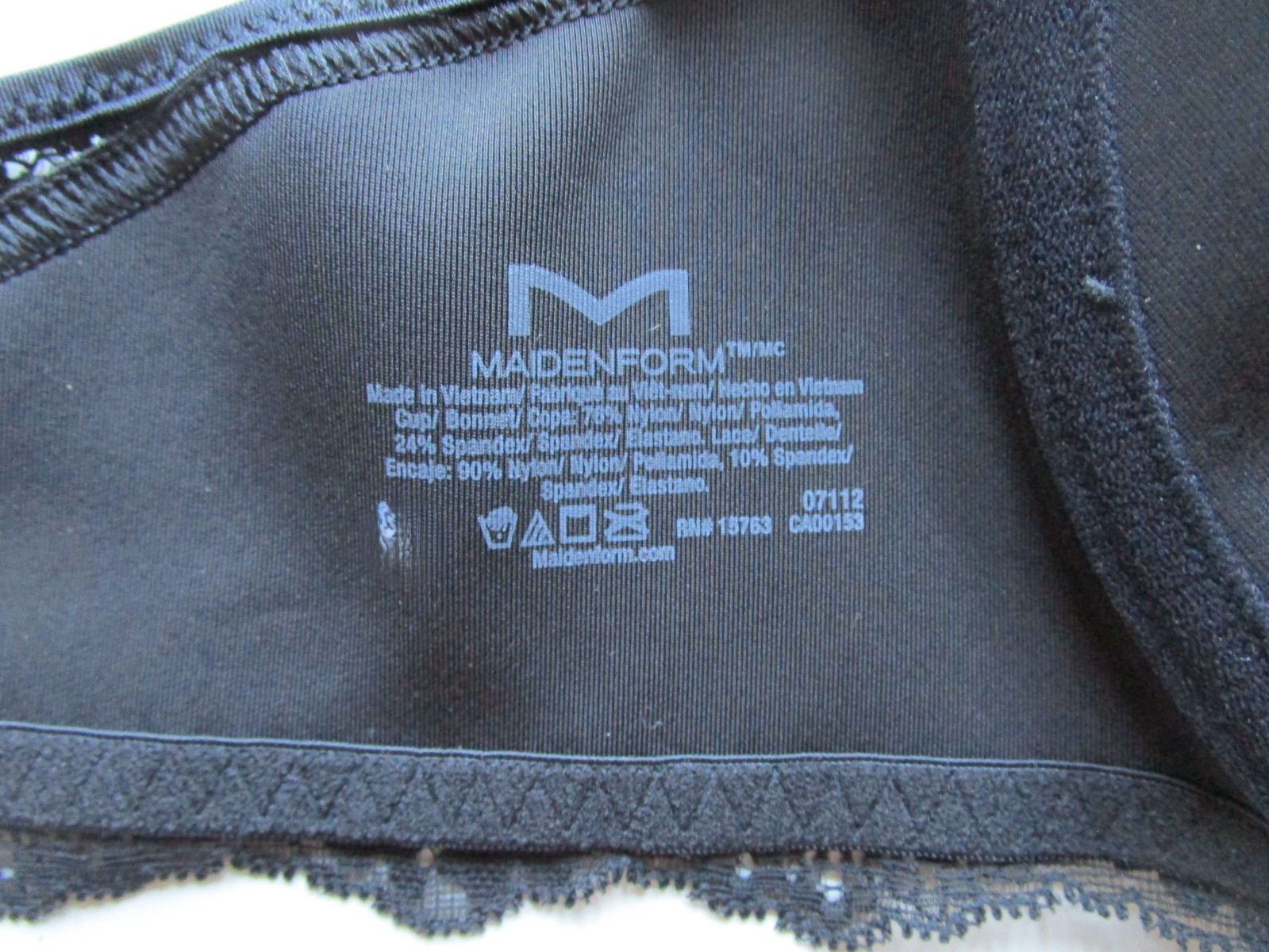 Maidenform Racerback Smoothing Underwire Bra Style 07112 Size 36 D NWT MSRP $44