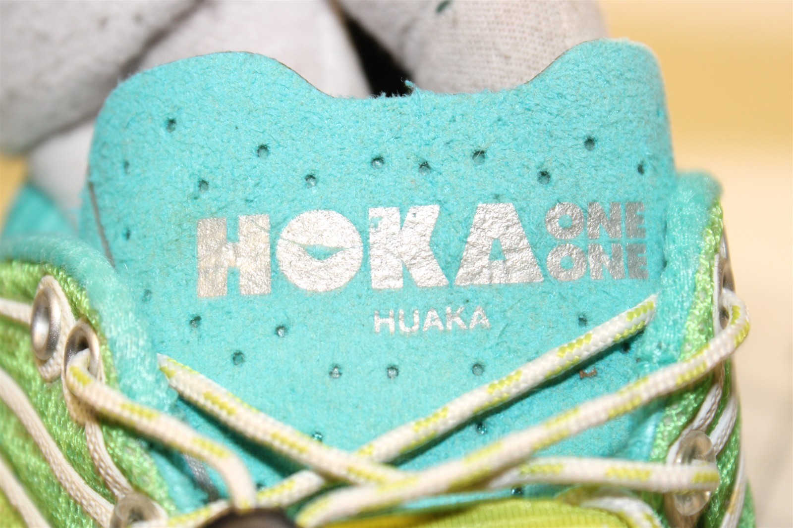 Hoka One One Huaka Textile Lace Up Running Womens Size 6 37 1/3 Shoes 20609 AAW
