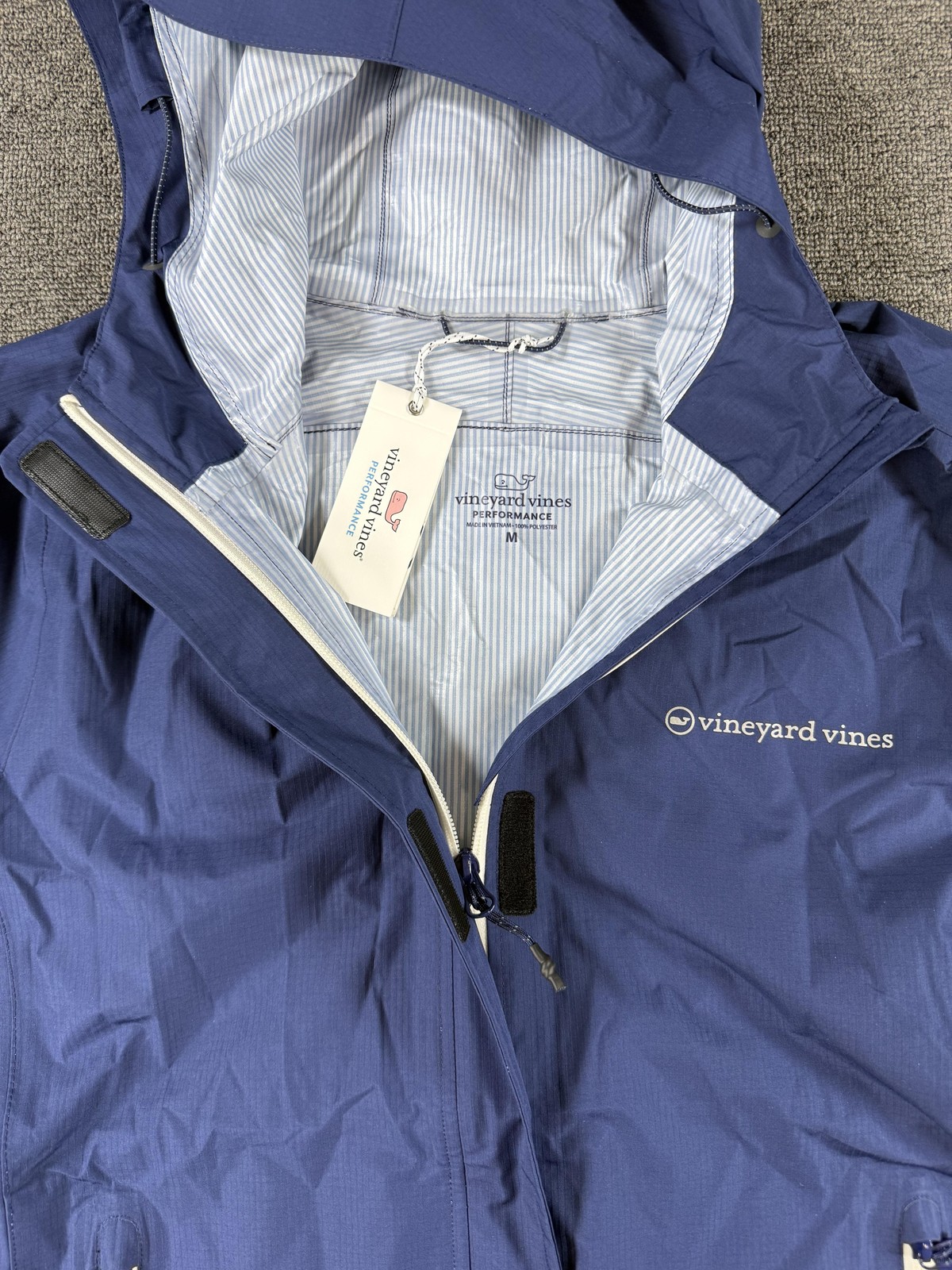 Vineyard Vines Rain Coat Mens Medium Blue Stow And Go Hooded Packable Jacket