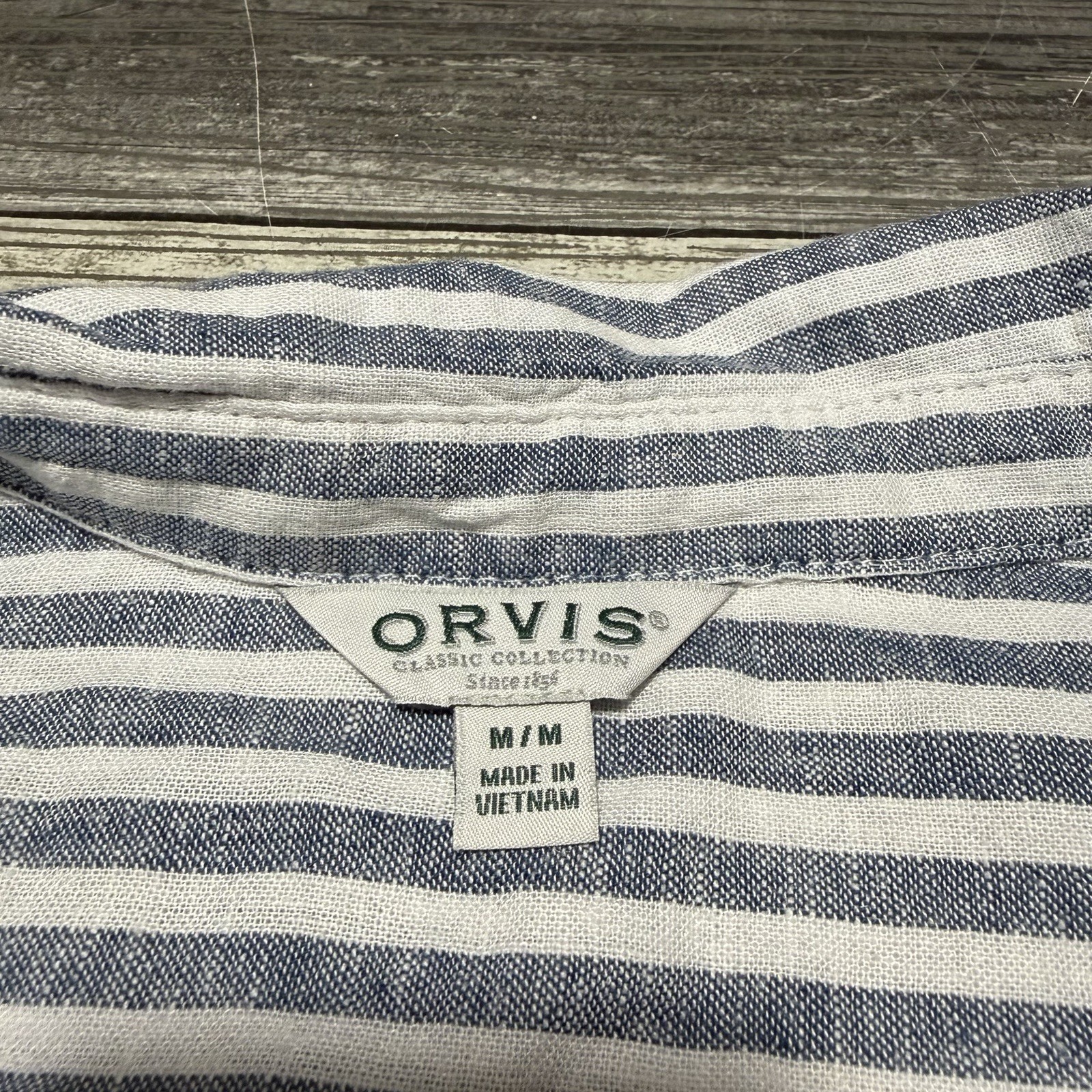 Orvis Striped Linen Blend Top Blouse Women’s M Blue White Lightweight Casual