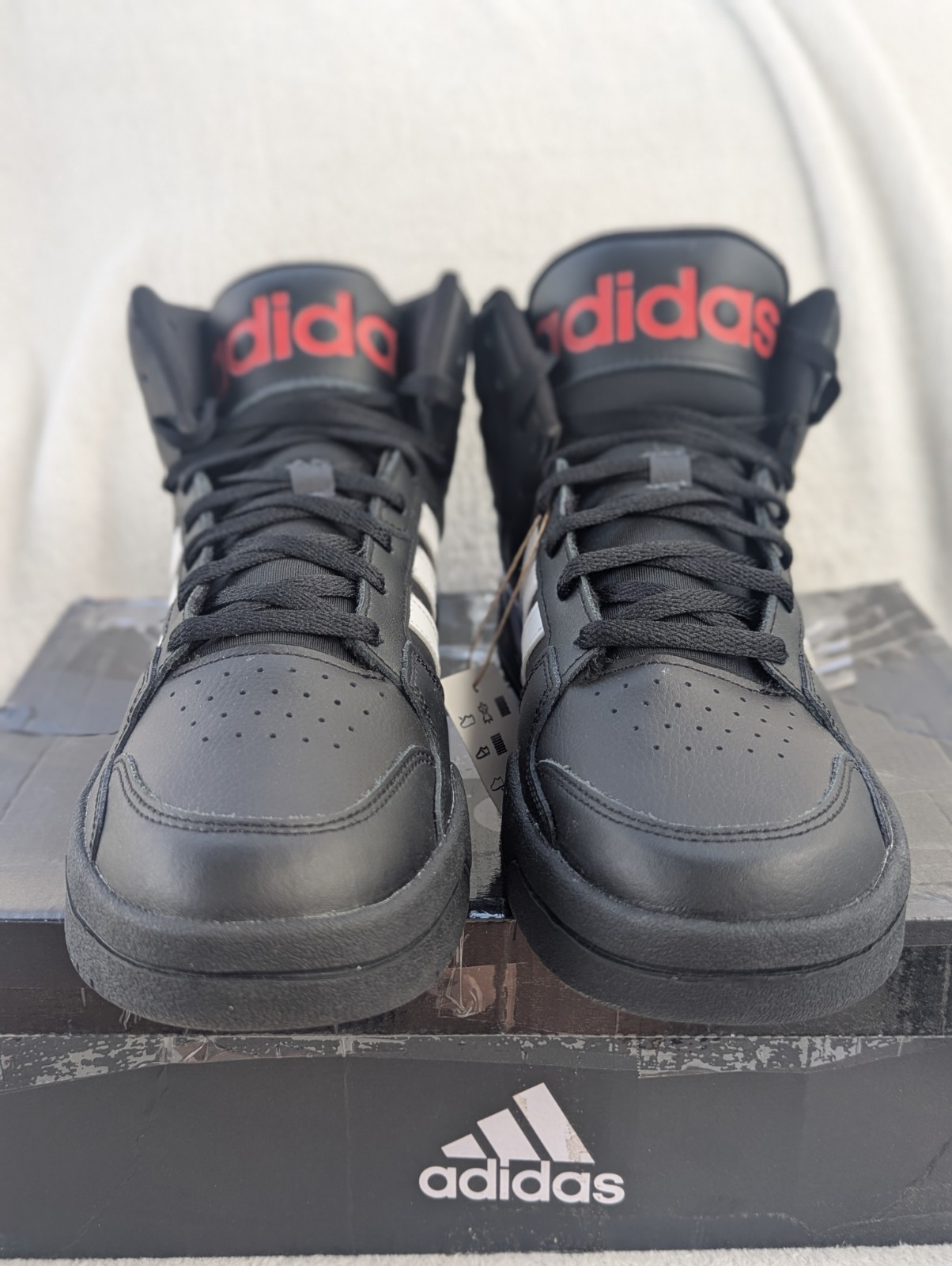 Size 11 Men’s Adidas Entrap Mid Top Basketball Black/White/Blue Lace Up Shoes