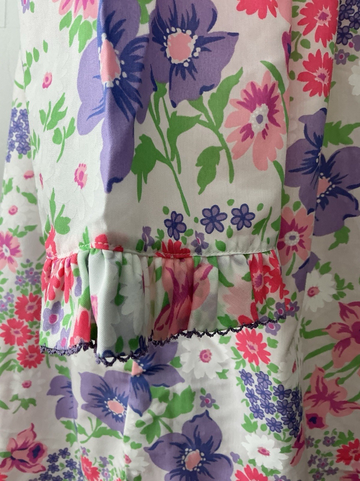 Models Coat VTG Robe Floral Ruffled Snaps Size 14 USA Never Used Authentic NWOT