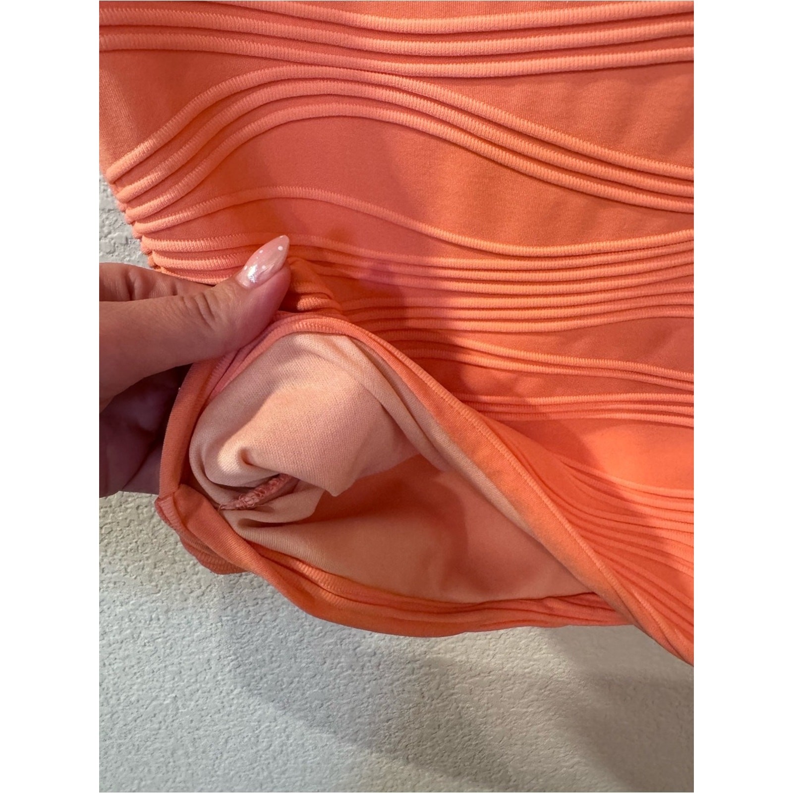 Coral Textured Mini Skirt/ NEVER WORN
