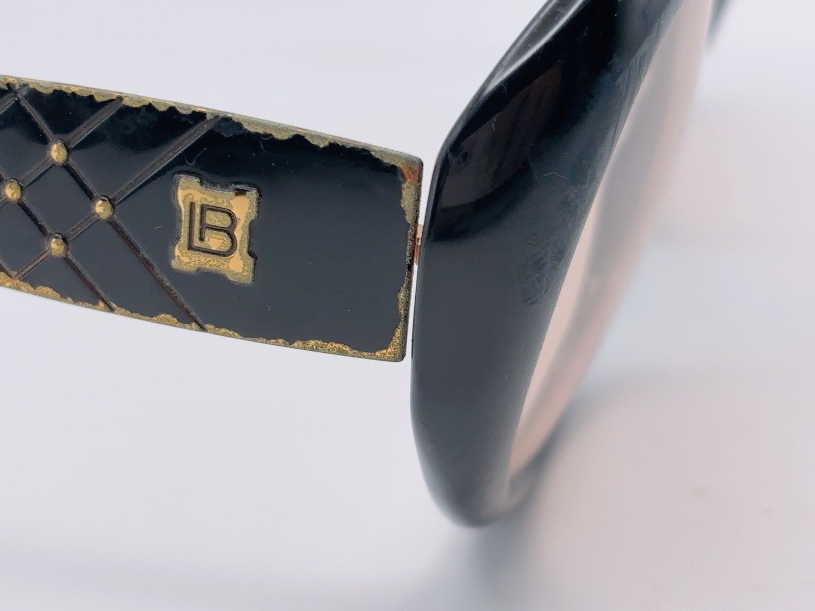 LAURA BIAGIOTTI SUNGLASSES P93-S MADE IN ITALY – Some Scratches On Lens Vintage