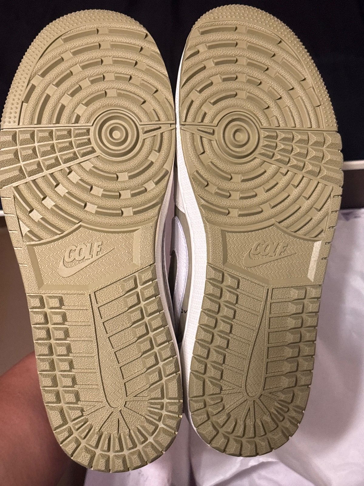 Size 8 – Jordan 1 Low Golf x Travis Scott Neutral Olive