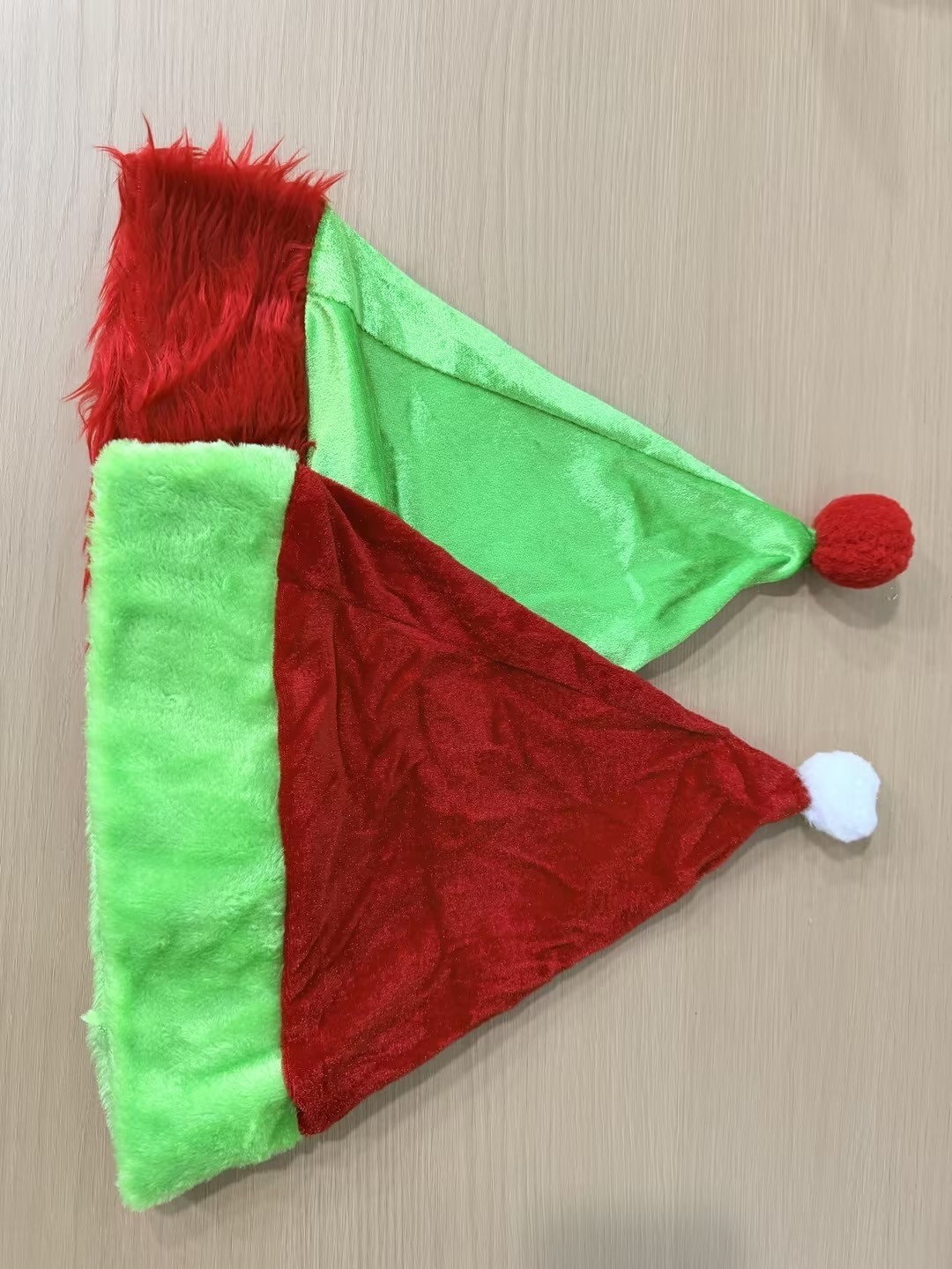 Adults Red and Green Santa Hat Soft Plush Christmas Holiday Party Costume US XMS