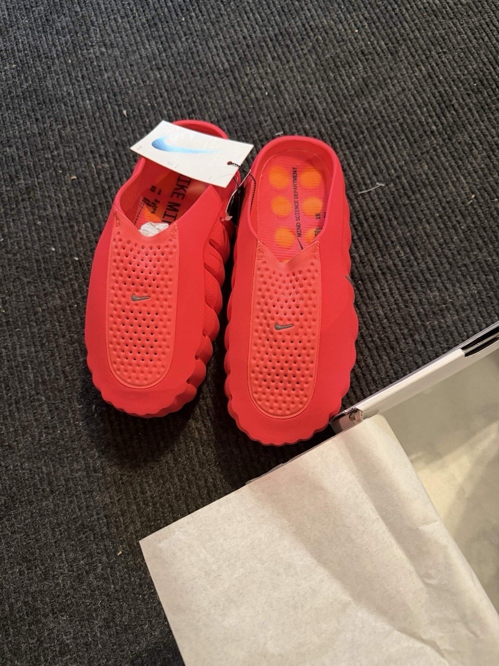 NEXT DAY SHIPPING Nike Mind 001 Men’s Slides Solar Red Size Mens 11 Fits 10