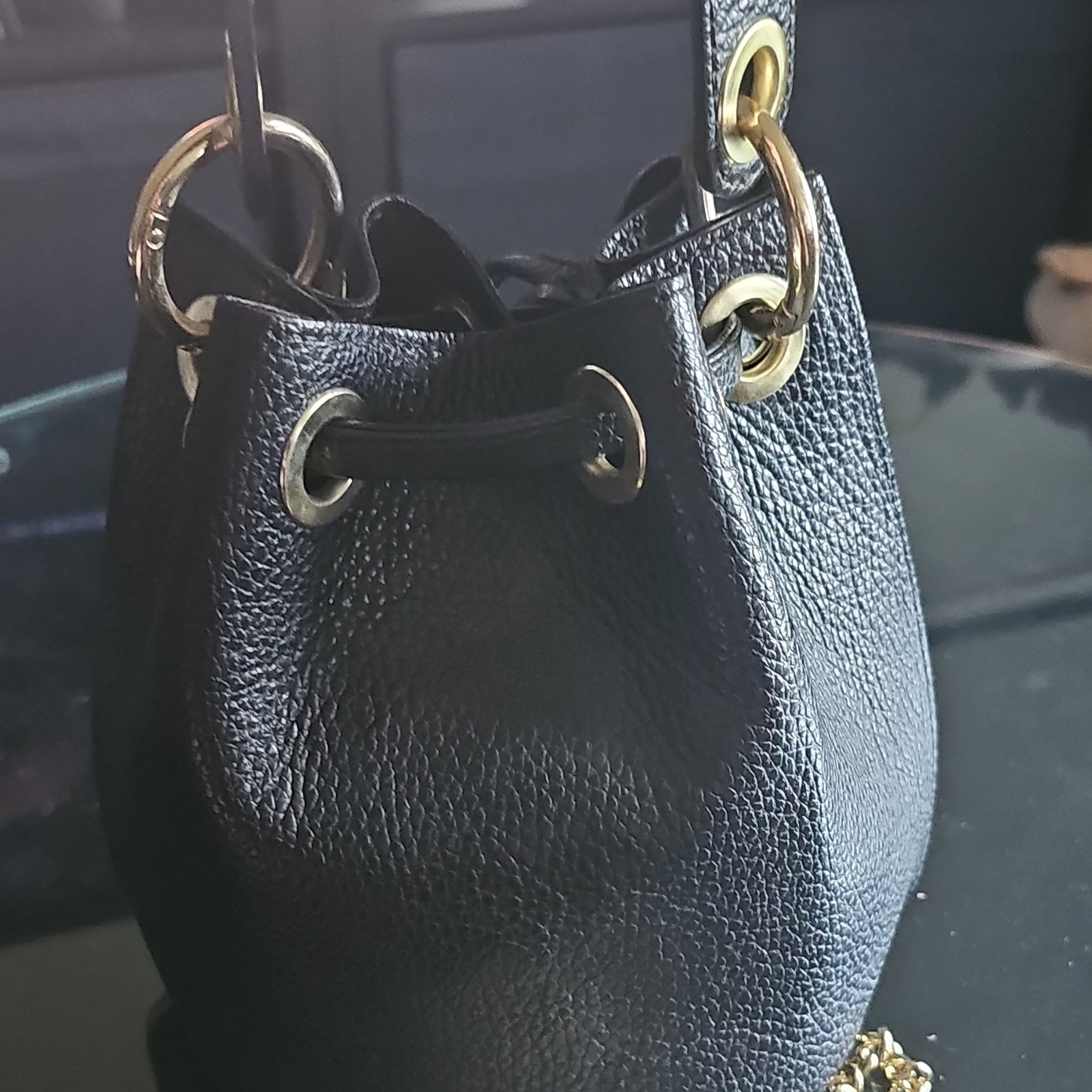 Anna Paola Black Pebbled Bucket Bag Drawstring w/ Gold Chain, Detachable Strap