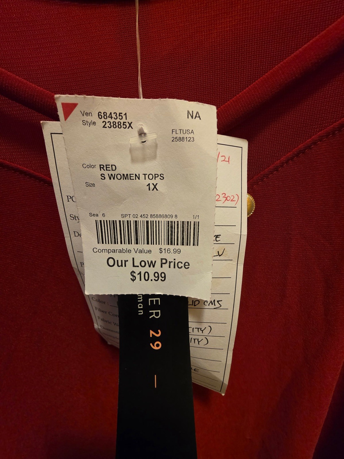 Women top new with tags