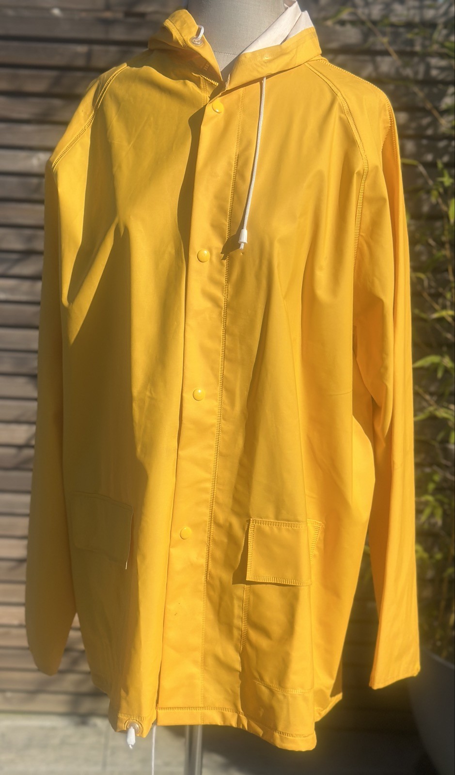 Unisex Yellow PVC Polyester Hooded Jacket Sowester Sea Jacket Labelled XL