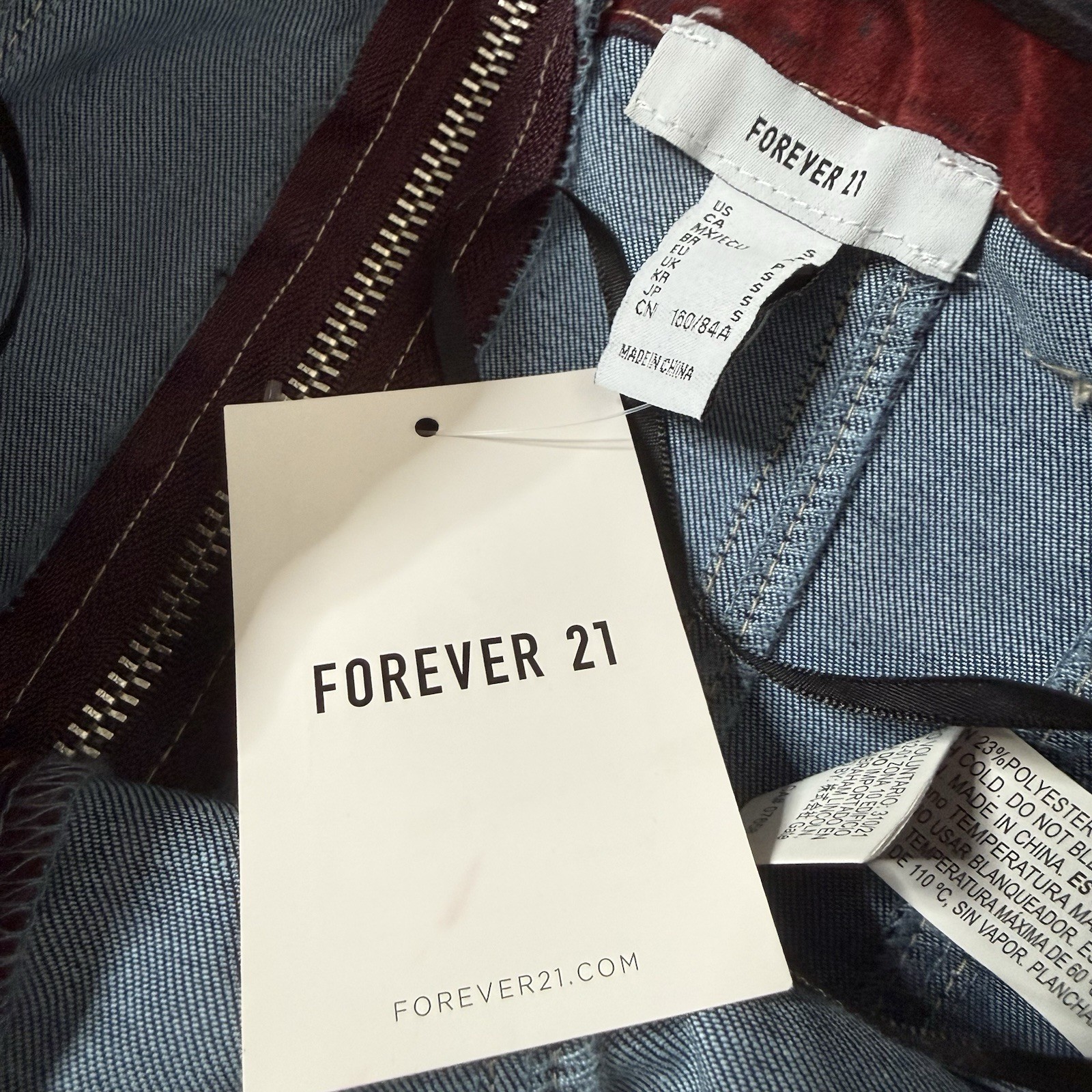 New with Tags Forever 21 Tube top size S Burgundy Velour Pants Design Unique