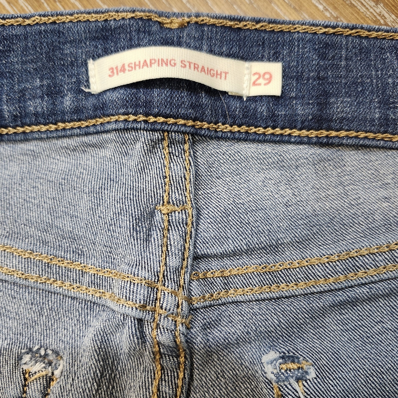 Levi’s 314 Shaping Straight Jeans Medium Wash Denim Womens W29xL30 Stretchy