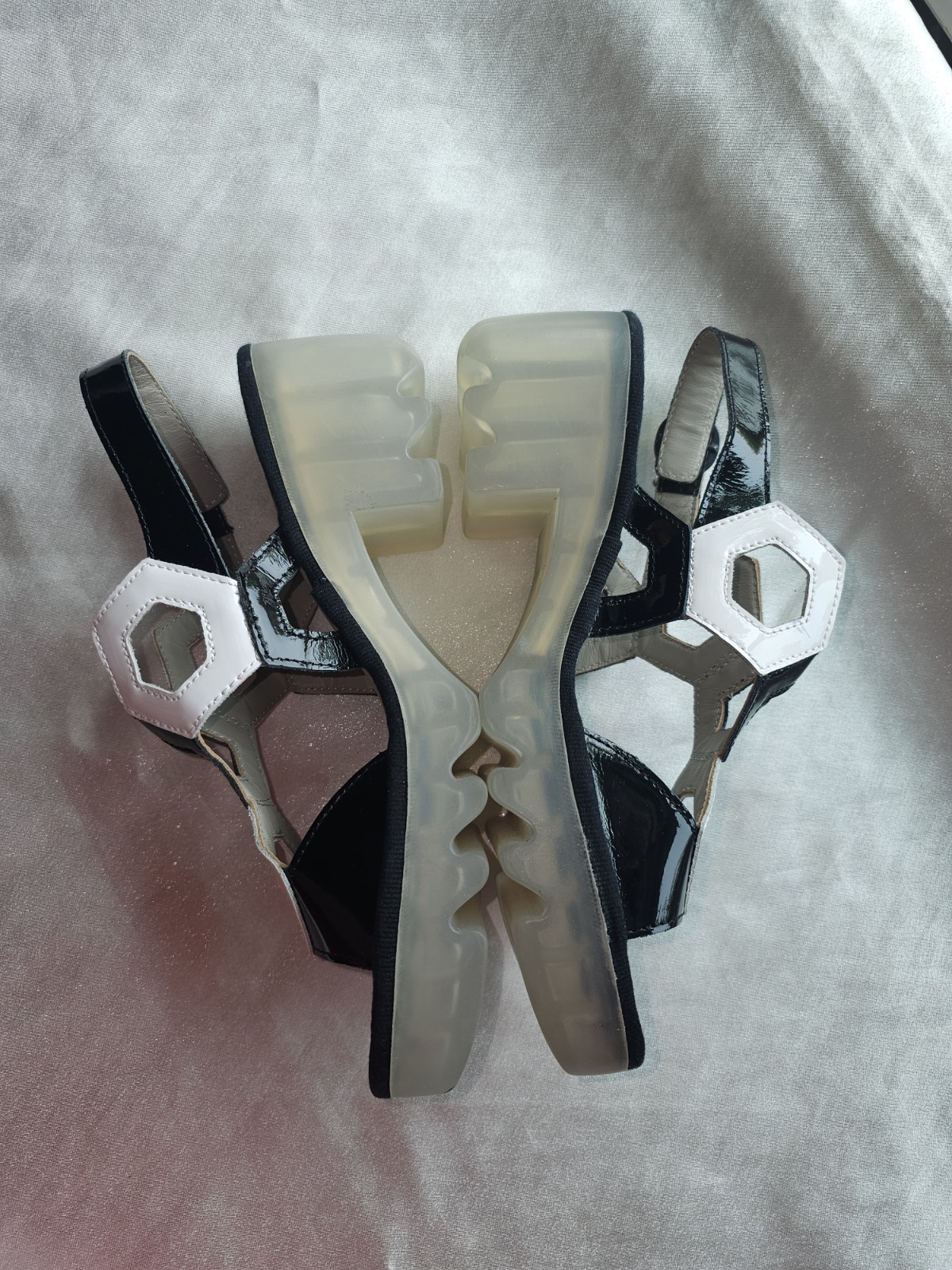 Fly London Tewa Strappy Platform Sandals Black/White Sz EU40/US9-9.5