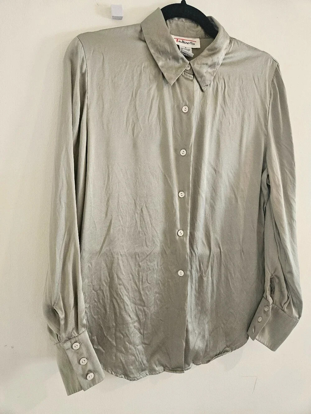 Talbots 100% Silk Blouse Button Down Shirt, Light Sage Green, Size 6